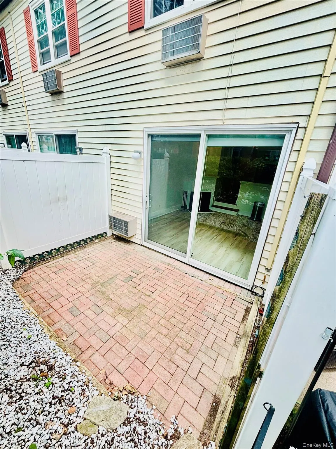 10 Westview Avenue, White Plains, NY, 2 Bedrooms Bedrooms, 6 Rooms Rooms,1 BathroomBathrooms,Residential,For Rent,Westview,0,1039927 10 Westview Avenue, White Plains, NY, 2 Bedrooms Bedrooms, 6 Rooms Rooms,1 BathroomBathrooms,Residential,For Rent,Westview,0,1039927