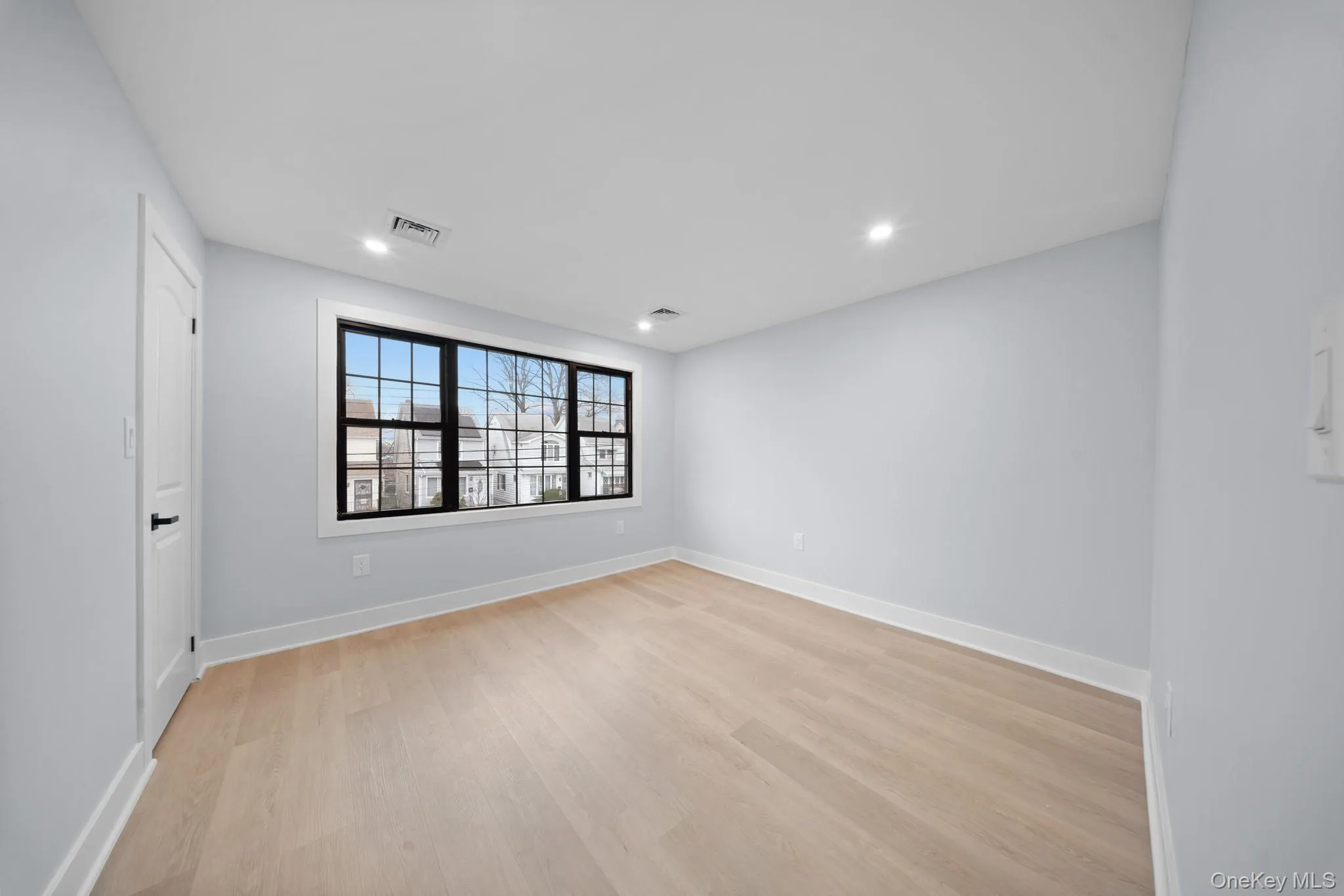 11593 217th Street, New York, NY, 6 Bedrooms Bedrooms, 15 Rooms Rooms,4 BathroomsBathrooms,Residential,For Rent,217th,0,1039929 11593 217th Street, New York, NY, 6 Bedrooms Bedrooms, 15 Rooms Rooms,4 BathroomsBathrooms,Residential,For Rent,217th,0,1039929