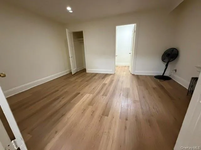 2811 Wellman Avenue, New York, NY, 2 Bedrooms Bedrooms, 4 Rooms Rooms,1 BathroomBathrooms,Residential Lease,For Rent,Wellman,0,1039935 2811 Wellman Avenue, New York, NY, 2 Bedrooms Bedrooms, 4 Rooms Rooms,1 BathroomBathrooms,Residential Lease,For Rent,Wellman,0,1039935