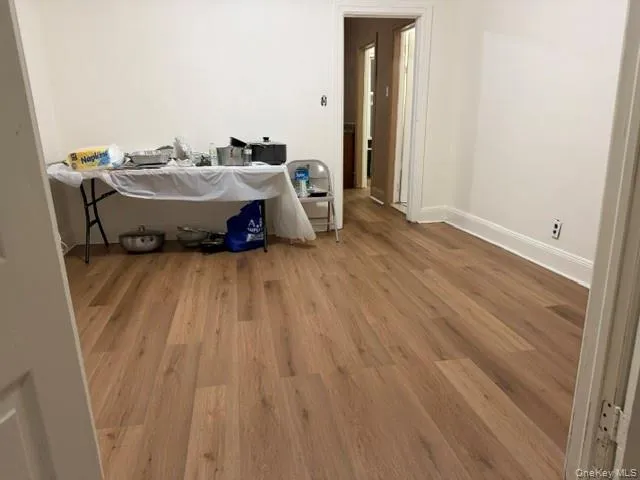 2811 Wellman Avenue, New York, NY, 2 Bedrooms Bedrooms, 4 Rooms Rooms,1 BathroomBathrooms,Residential Lease,For Rent,Wellman,0,1039935 2811 Wellman Avenue, New York, NY, 2 Bedrooms Bedrooms, 4 Rooms Rooms,1 BathroomBathrooms,Residential Lease,For Rent,Wellman,0,1039935