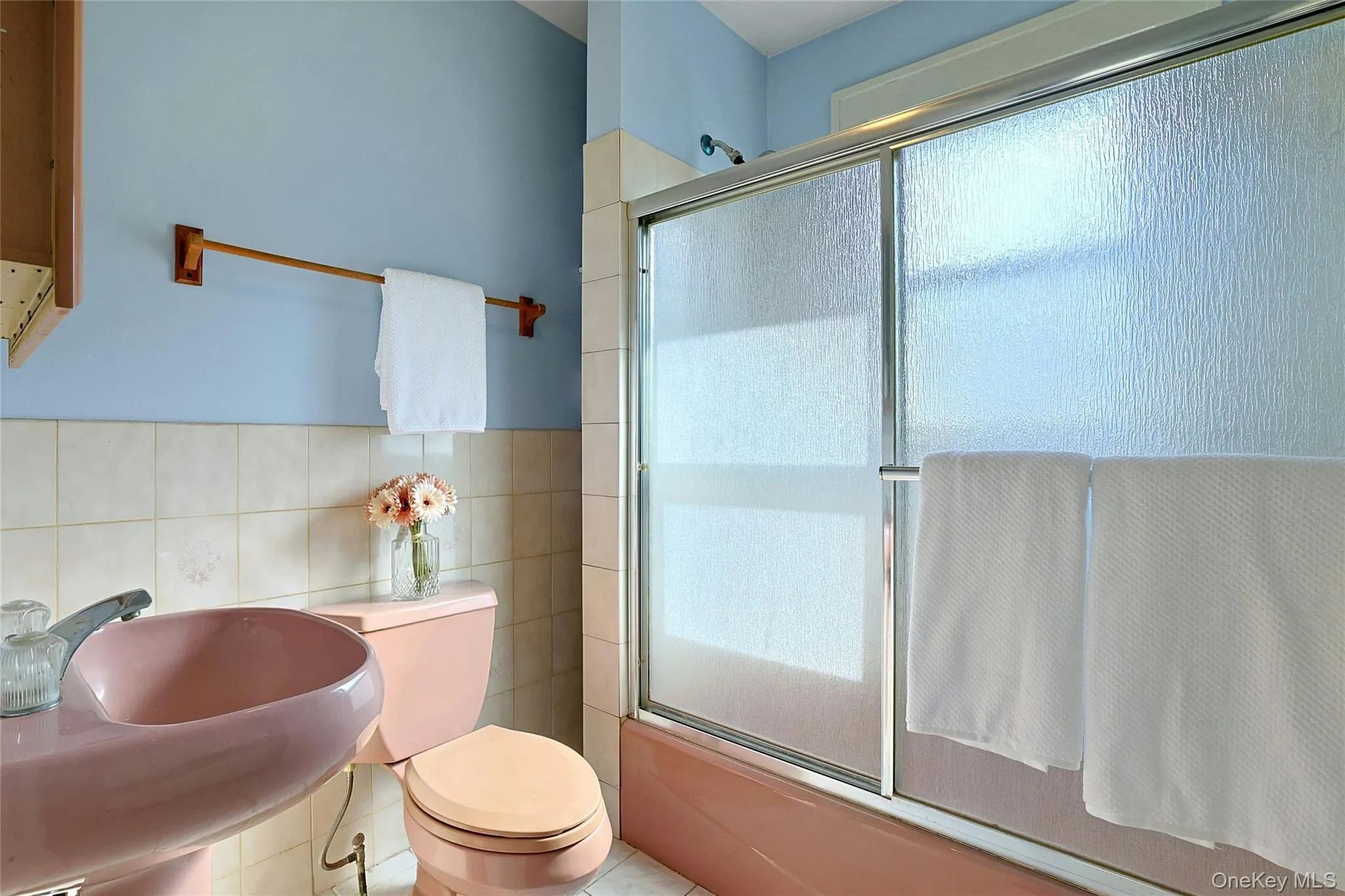 132 Church Street, Clarkstown, NY, 3 Bedrooms Bedrooms, 6 Rooms Rooms,1 BathroomBathrooms,Residential,For Rent,Church,0,1039939 132 Church Street, Clarkstown, NY, 3 Bedrooms Bedrooms, 6 Rooms Rooms,1 BathroomBathrooms,Residential,For Rent,Church,0,1039939