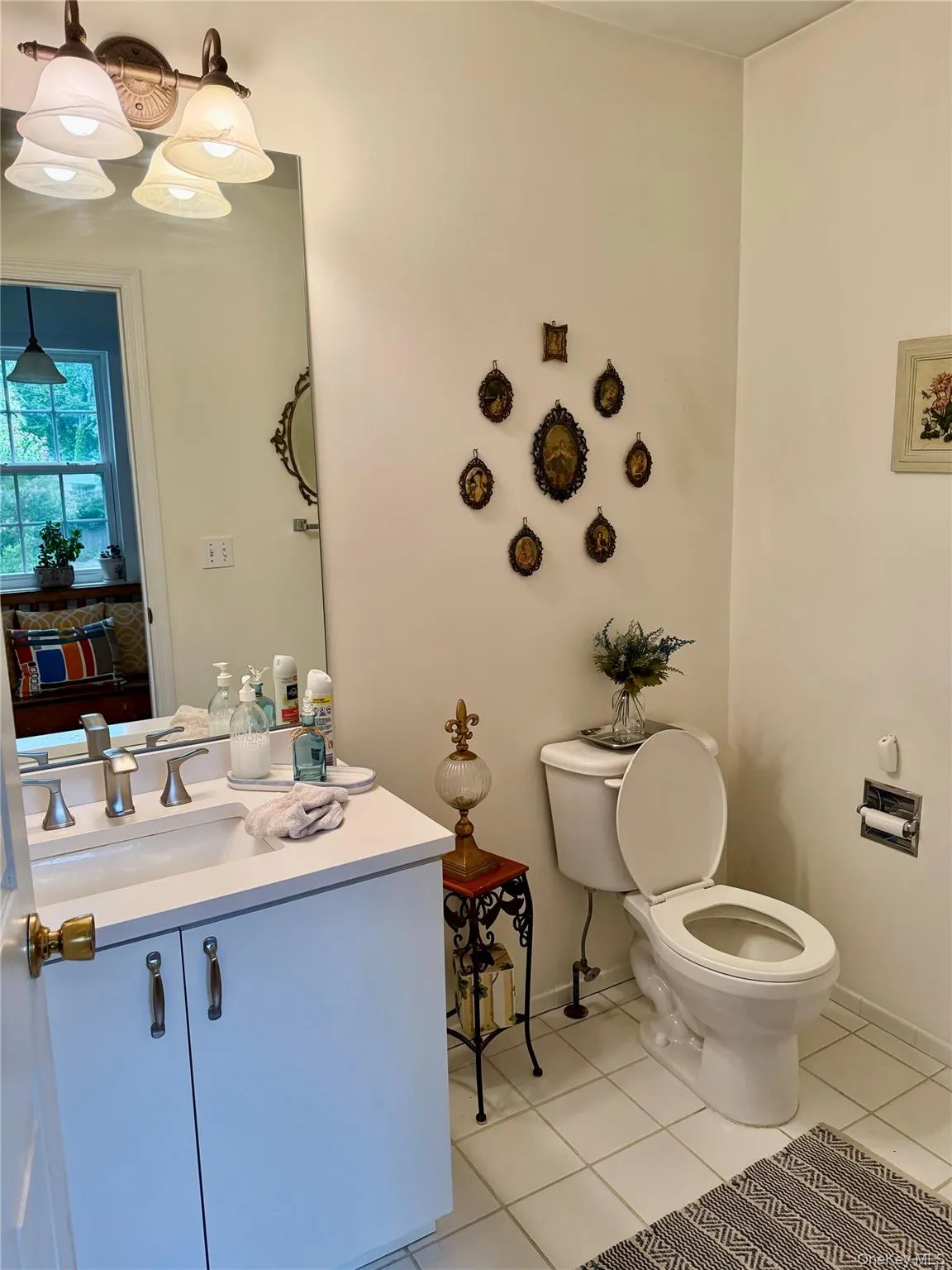 674 Flanders Road, Riverhead, NY, 5 Bedrooms Bedrooms, 10 Rooms Rooms,3 BathroomsBathrooms,Residential,For Rent,Flanders,0,1039943 674 Flanders Road, Riverhead, NY, 5 Bedrooms Bedrooms, 10 Rooms Rooms,3 BathroomsBathrooms,Residential,For Rent,Flanders,0,1039943