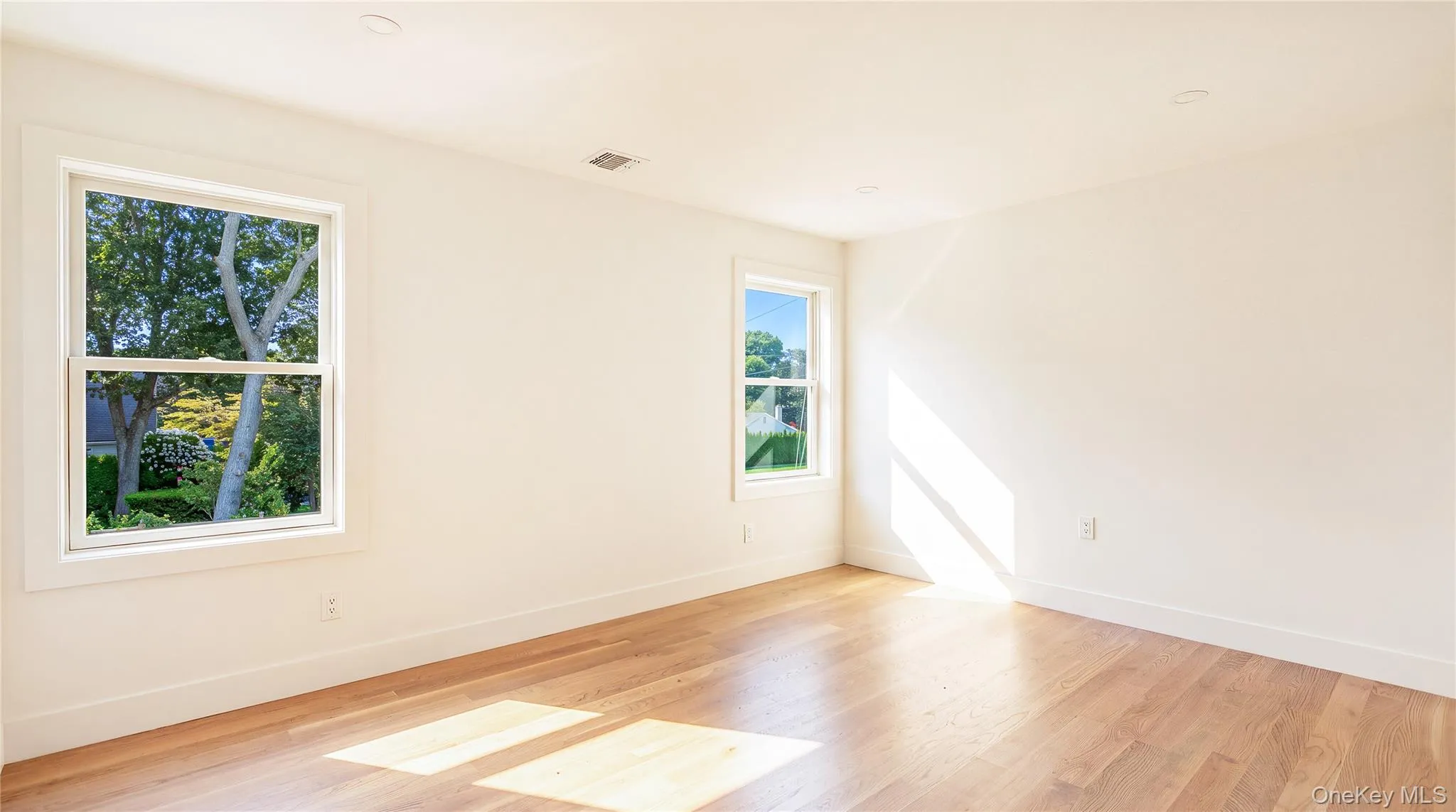 100 Bieselin Road, Brookhaven, NY, 4 Bedrooms Bedrooms, 8 Rooms Rooms,2 BathroomsBathrooms,Residential,For Rent,Bieselin,0,1039944 100 Bieselin Road, Brookhaven, NY, 4 Bedrooms Bedrooms, 8 Rooms Rooms,2 BathroomsBathrooms,Residential,For Rent,Bieselin,0,1039944