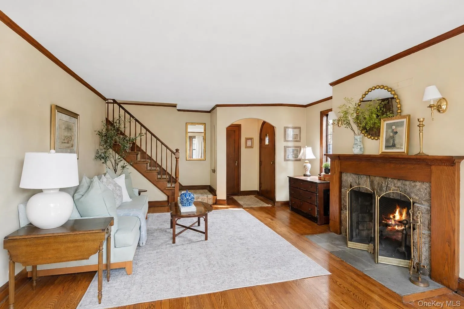 23 Wisteria Avenue, North Hempstead, NY, 3 Bedrooms Bedrooms, 7 Rooms Rooms,1 BathroomBathrooms,Residential,For Rent,Wisteria,0,1039946 23 Wisteria Avenue, North Hempstead, NY, 3 Bedrooms Bedrooms, 7 Rooms Rooms,1 BathroomBathrooms,Residential,For Rent,Wisteria,0,1039946