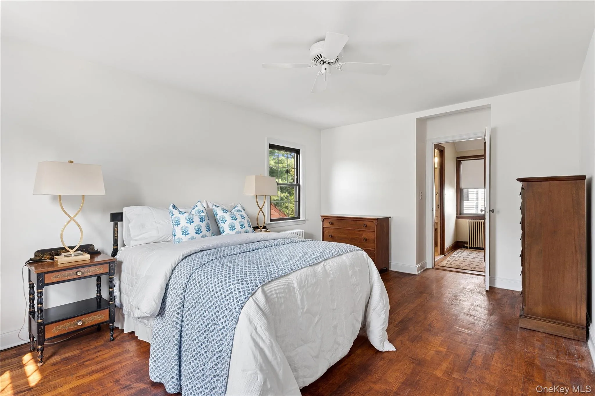 23 Wisteria Avenue, North Hempstead, NY, 3 Bedrooms Bedrooms, 7 Rooms Rooms,1 BathroomBathrooms,Residential,For Rent,Wisteria,0,1039946 23 Wisteria Avenue, North Hempstead, NY, 3 Bedrooms Bedrooms, 7 Rooms Rooms,1 BathroomBathrooms,Residential,For Rent,Wisteria,0,1039946