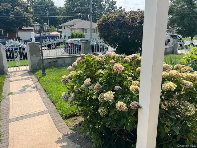 47 Brown Avenue, Hempstead, NY, 3 Bedrooms Bedrooms, 6 Rooms Rooms,2 BathroomsBathrooms,Residential,For Rent,Brown,0,1039952 47 Brown Avenue, Hempstead, NY, 3 Bedrooms Bedrooms, 6 Rooms Rooms,2 BathroomsBathrooms,Residential,For Rent,Brown,0,1039952