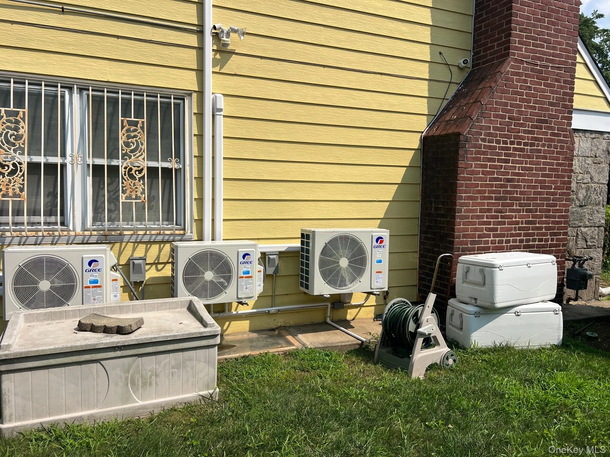 47 Brown Avenue, Hempstead, NY, 3 Bedrooms Bedrooms, 6 Rooms Rooms,2 BathroomsBathrooms,Residential,For Rent,Brown,0,1039952 47 Brown Avenue, Hempstead, NY, 3 Bedrooms Bedrooms, 6 Rooms Rooms,2 BathroomsBathrooms,Residential,For Rent,Brown,0,1039952