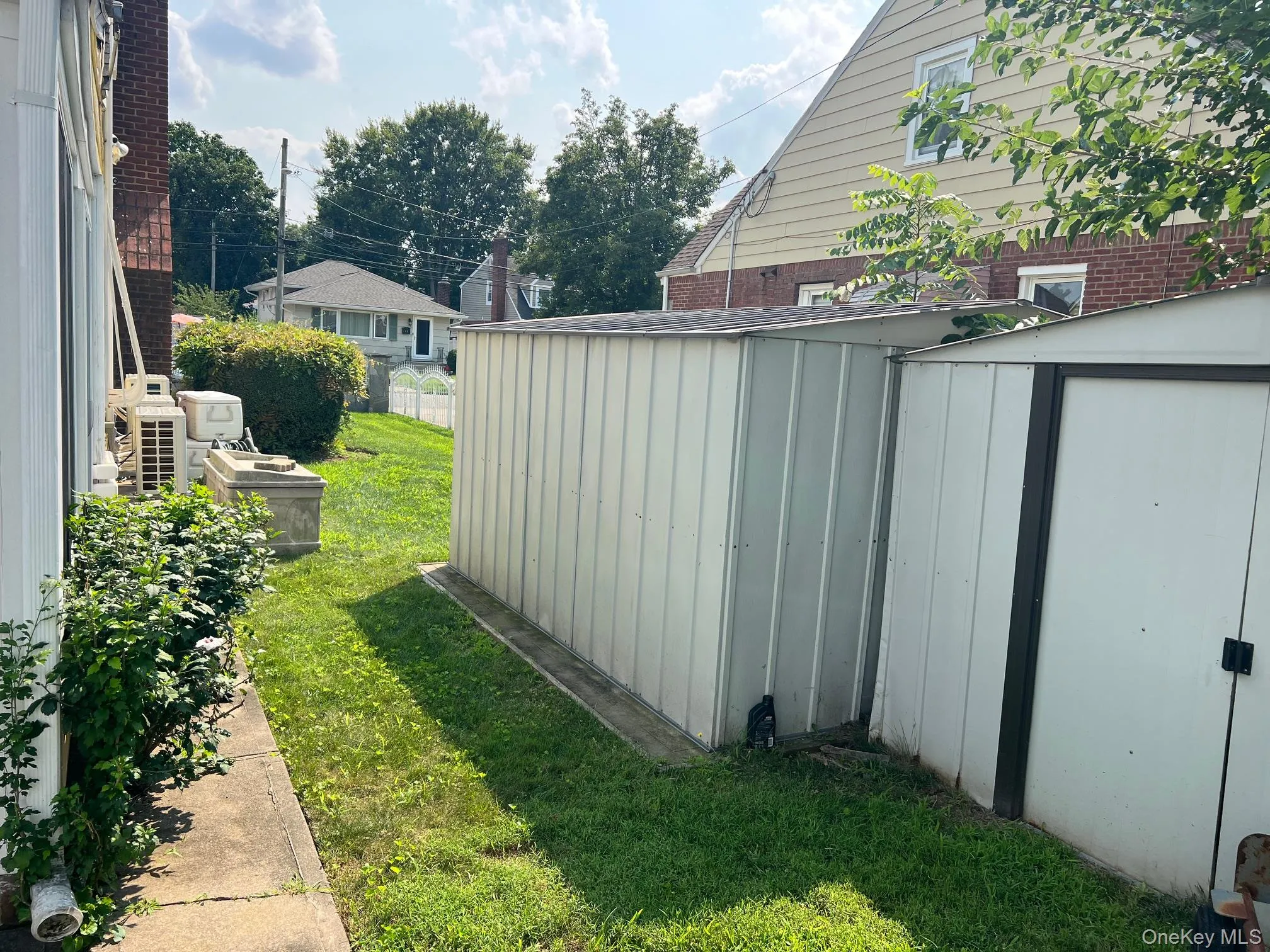 47 Brown Avenue, Hempstead, NY, 3 Bedrooms Bedrooms, 6 Rooms Rooms,2 BathroomsBathrooms,Residential,For Rent,Brown,0,1039952 47 Brown Avenue, Hempstead, NY, 3 Bedrooms Bedrooms, 6 Rooms Rooms,2 BathroomsBathrooms,Residential,For Rent,Brown,0,1039952