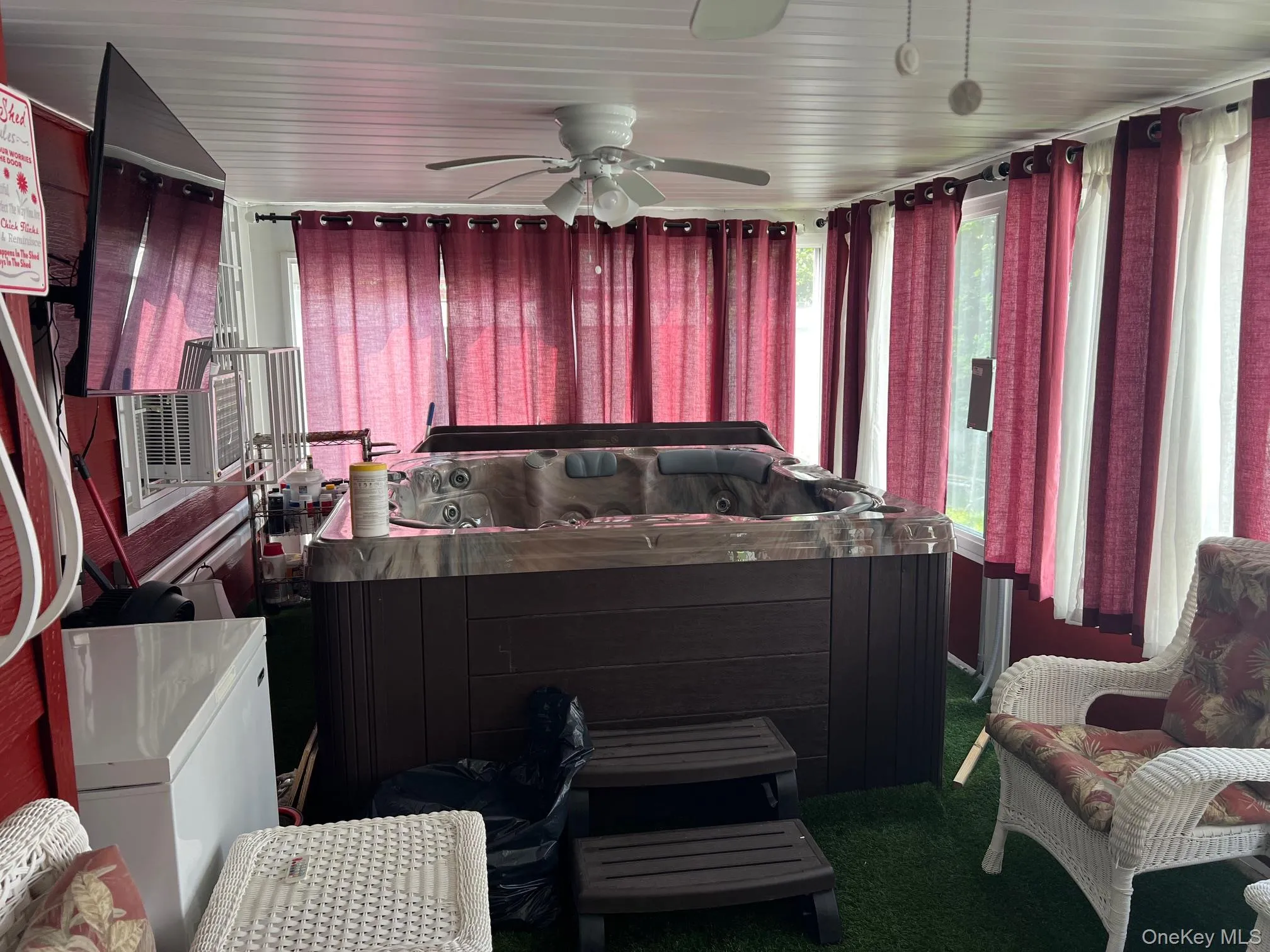 47 Brown Avenue, Hempstead, NY, 3 Bedrooms Bedrooms, 6 Rooms Rooms,2 BathroomsBathrooms,Residential,For Rent,Brown,0,1039952 47 Brown Avenue, Hempstead, NY, 3 Bedrooms Bedrooms, 6 Rooms Rooms,2 BathroomsBathrooms,Residential,For Rent,Brown,0,1039952