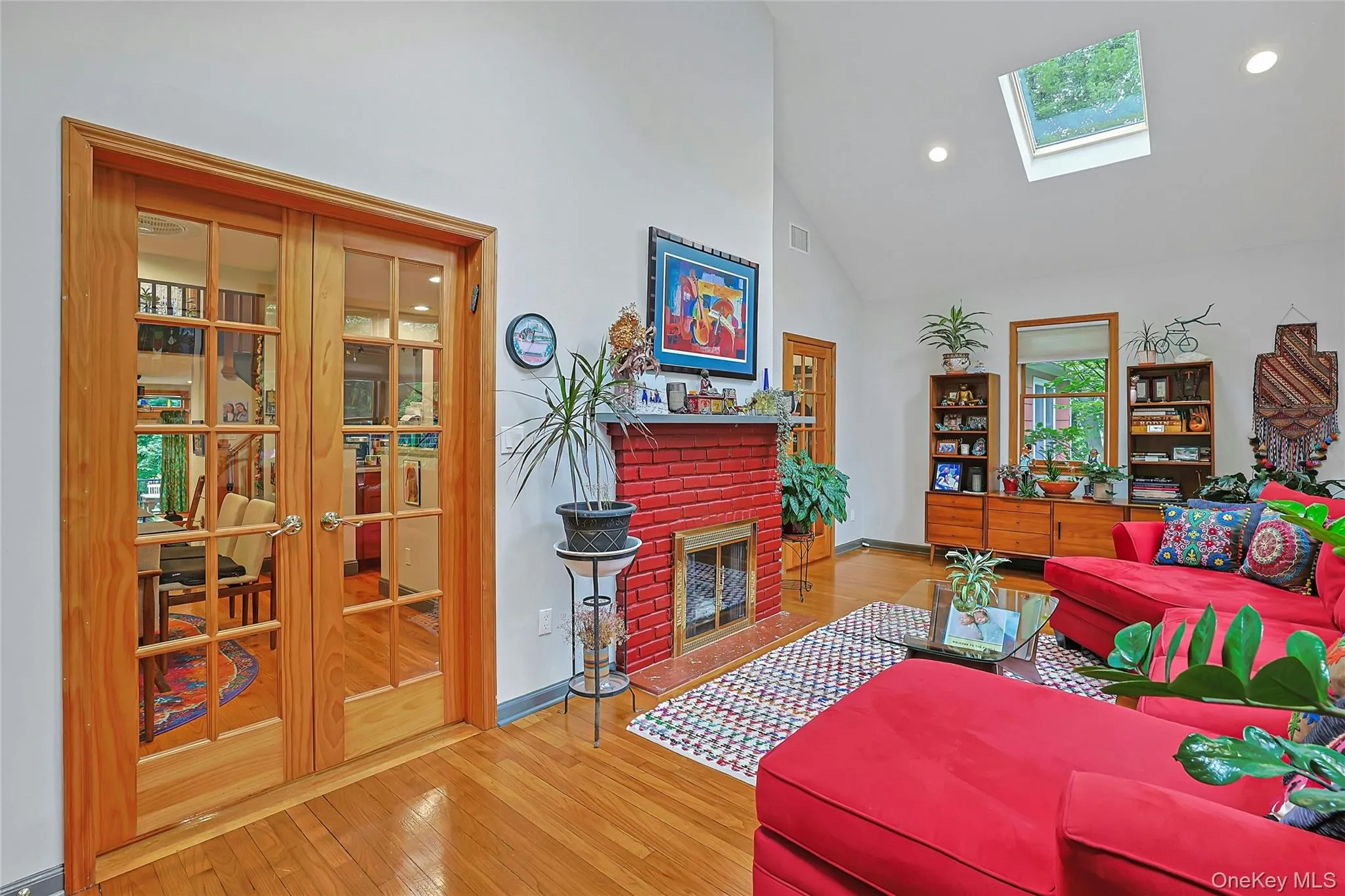 4 Carlann Lane, Clarkstown, NY, 2 Bedroom Bedrooms, 8 Room Rooms,2 BathroomBathrooms,Residential Lease,For Rent,Carlann,0,1039962 4 Carlann Lane, Clarkstown, NY, 2 Bedroom Bedrooms, 8 Room Rooms,2 BathroomBathrooms,Residential Lease,For Rent,Carlann,0,1039962