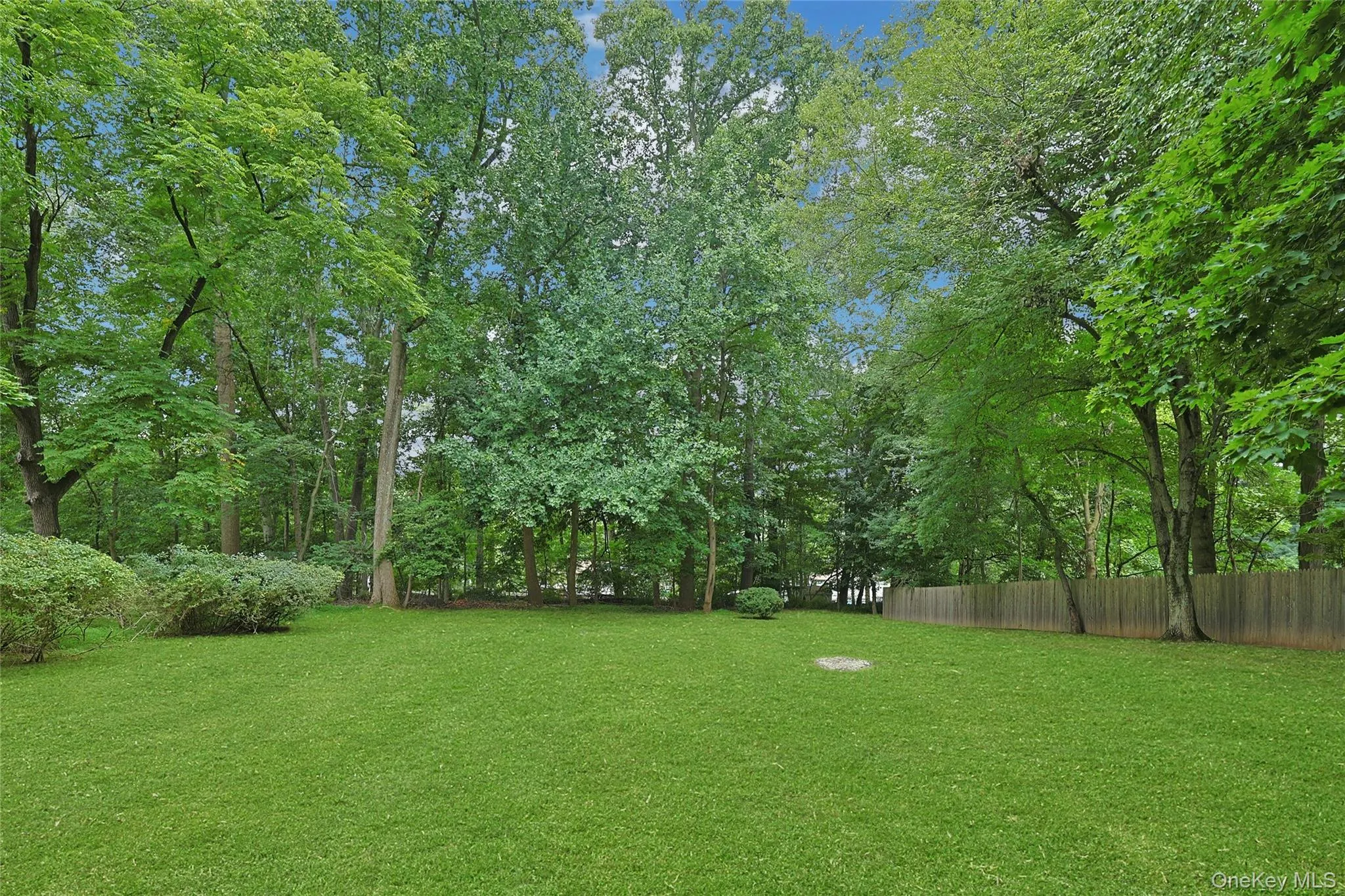 4 Carlann Lane, Clarkstown, NY, 2 Bedroom Bedrooms, 8 Room Rooms,2 BathroomBathrooms,Residential Lease,For Rent,Carlann,0,1039962 4 Carlann Lane, Clarkstown, NY, 2 Bedroom Bedrooms, 8 Room Rooms,2 BathroomBathrooms,Residential Lease,For Rent,Carlann,0,1039962