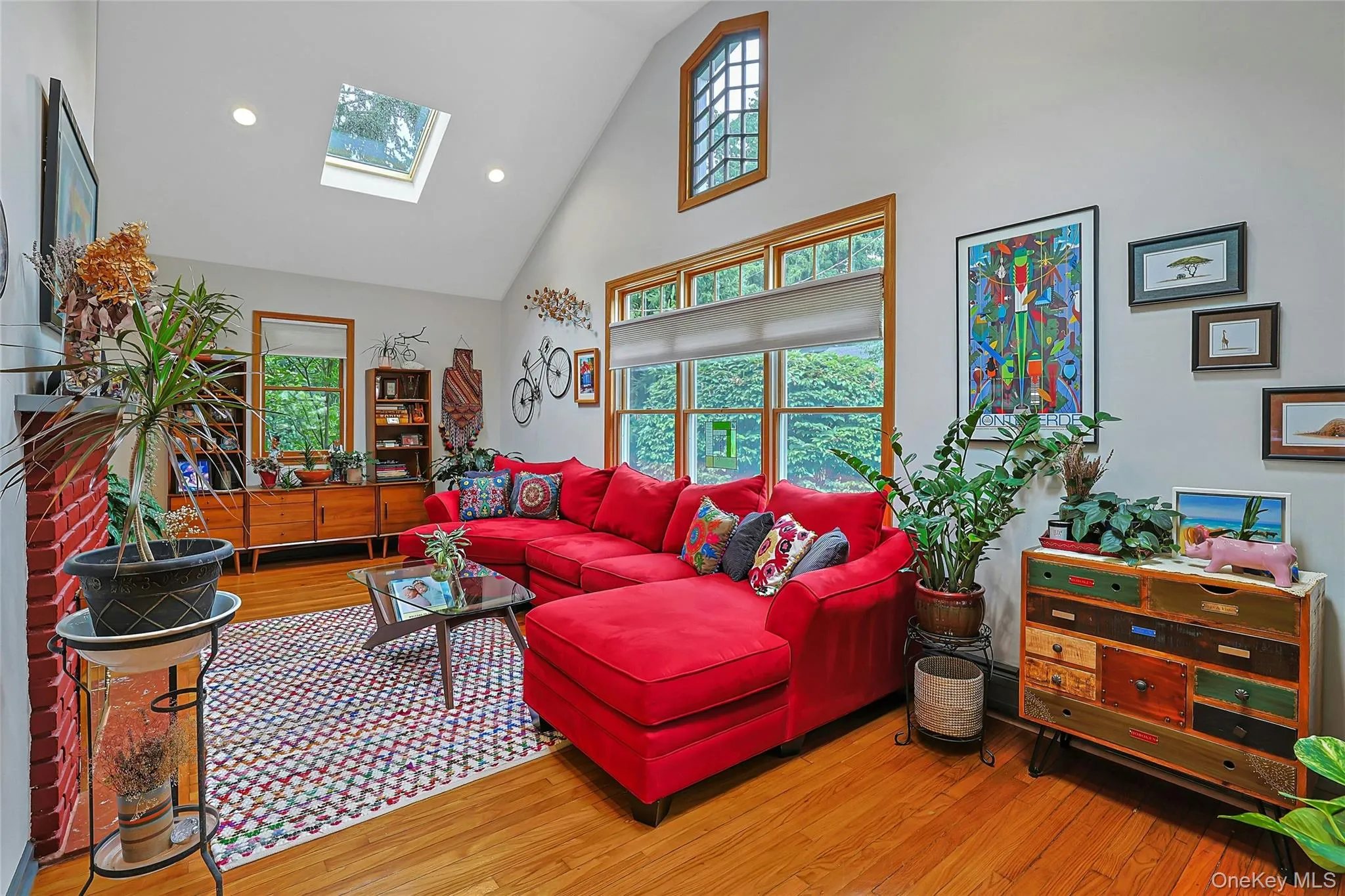 4 Carlann Lane, Clarkstown, NY, 2 Bedroom Bedrooms, 8 Room Rooms,2 BathroomBathrooms,Residential Lease,For Rent,Carlann,0,1039962 4 Carlann Lane, Clarkstown, NY, 2 Bedroom Bedrooms, 8 Room Rooms,2 BathroomBathrooms,Residential Lease,For Rent,Carlann,0,1039962