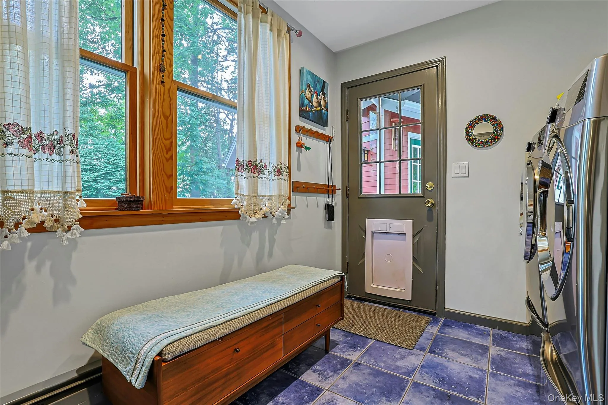 4 Carlann Lane, Clarkstown, NY, 2 Bedroom Bedrooms, 8 Room Rooms,2 BathroomBathrooms,Residential Lease,For Rent,Carlann,0,1039962 4 Carlann Lane, Clarkstown, NY, 2 Bedroom Bedrooms, 8 Room Rooms,2 BathroomBathrooms,Residential Lease,For Rent,Carlann,0,1039962