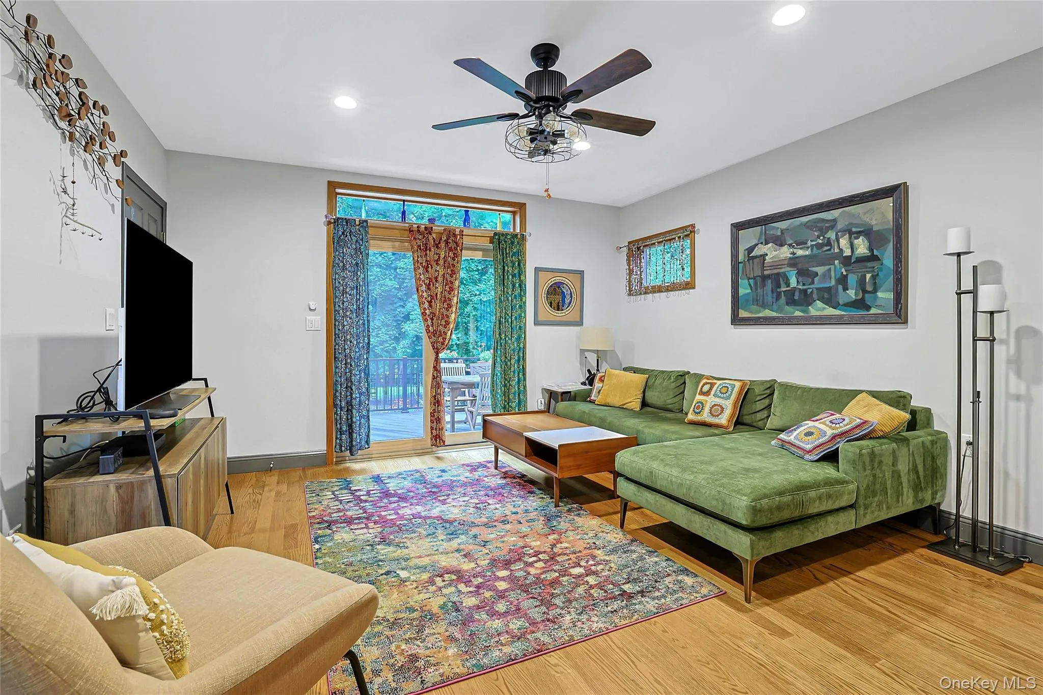 4 Carlann Lane, Clarkstown, NY, 2 Bedroom Bedrooms, 8 Room Rooms,2 BathroomBathrooms,Residential Lease,For Rent,Carlann,0,1039962 4 Carlann Lane, Clarkstown, NY, 2 Bedroom Bedrooms, 8 Room Rooms,2 BathroomBathrooms,Residential Lease,For Rent,Carlann,0,1039962