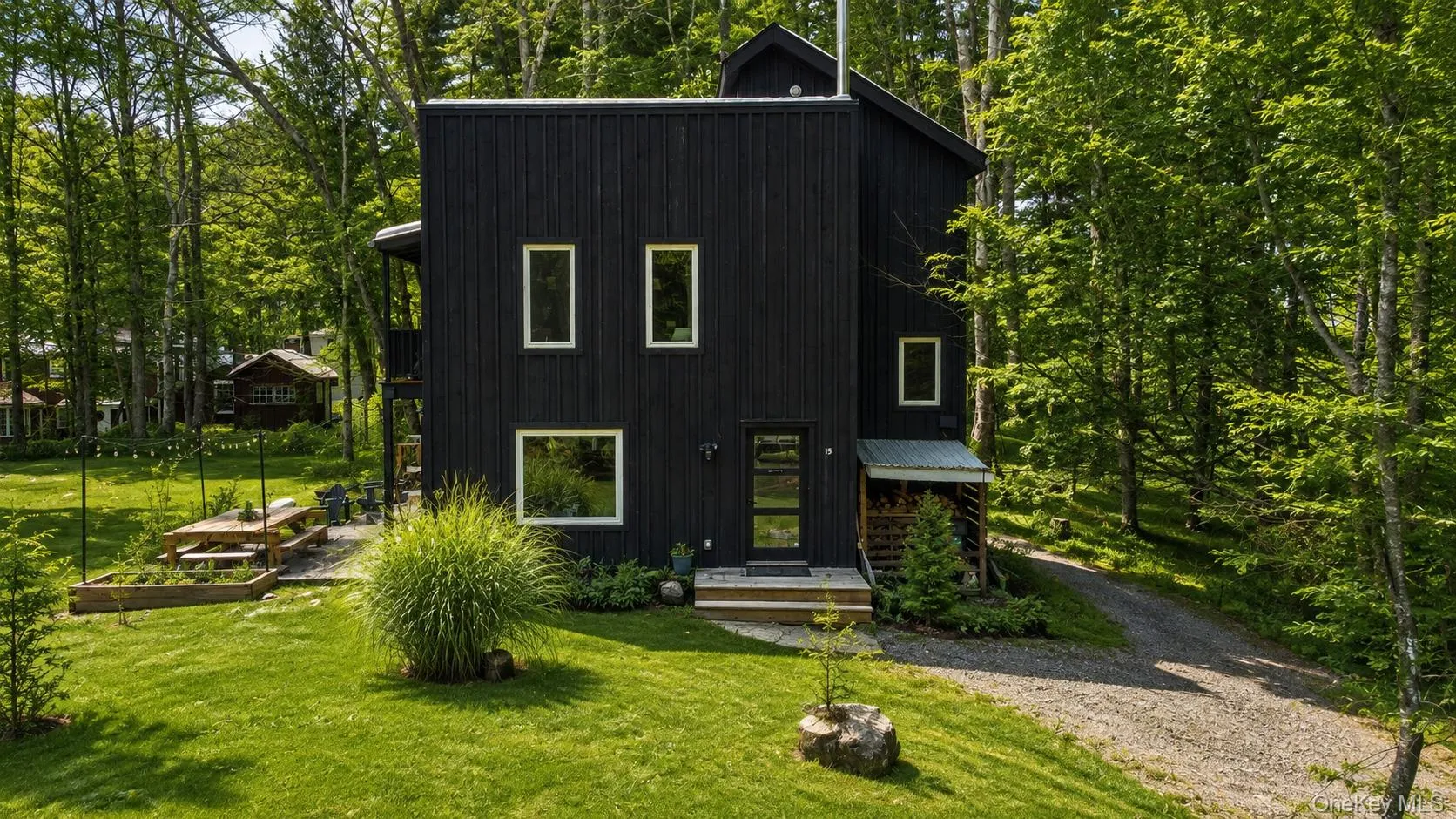 15 Lake View Drive, Woodstock, NY, 2 Bedrooms Bedrooms, 7 Rooms Rooms,1 BathroomBathrooms,Residential,For Rent,Lake View,0,1039964 15 Lake View Drive, Woodstock, NY, 2 Bedrooms Bedrooms, 7 Rooms Rooms,1 BathroomBathrooms,Residential,For Rent,Lake View,0,1039964