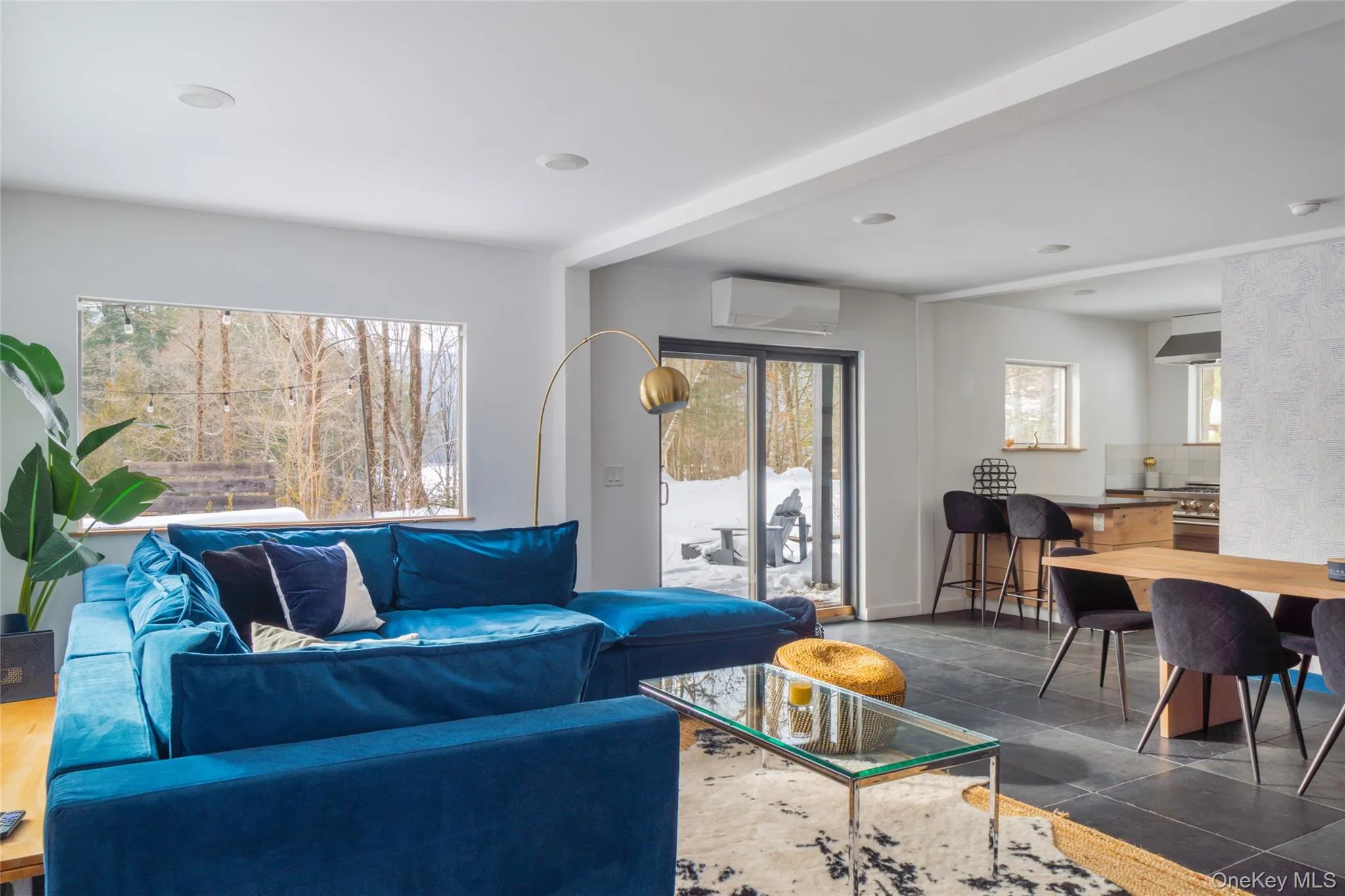 15 Lake View Drive, Woodstock, NY, 2 Bedrooms Bedrooms, 7 Rooms Rooms,1 BathroomBathrooms,Residential,For Rent,Lake View,0,1039964 15 Lake View Drive, Woodstock, NY, 2 Bedrooms Bedrooms, 7 Rooms Rooms,1 BathroomBathrooms,Residential,For Rent,Lake View,0,1039964