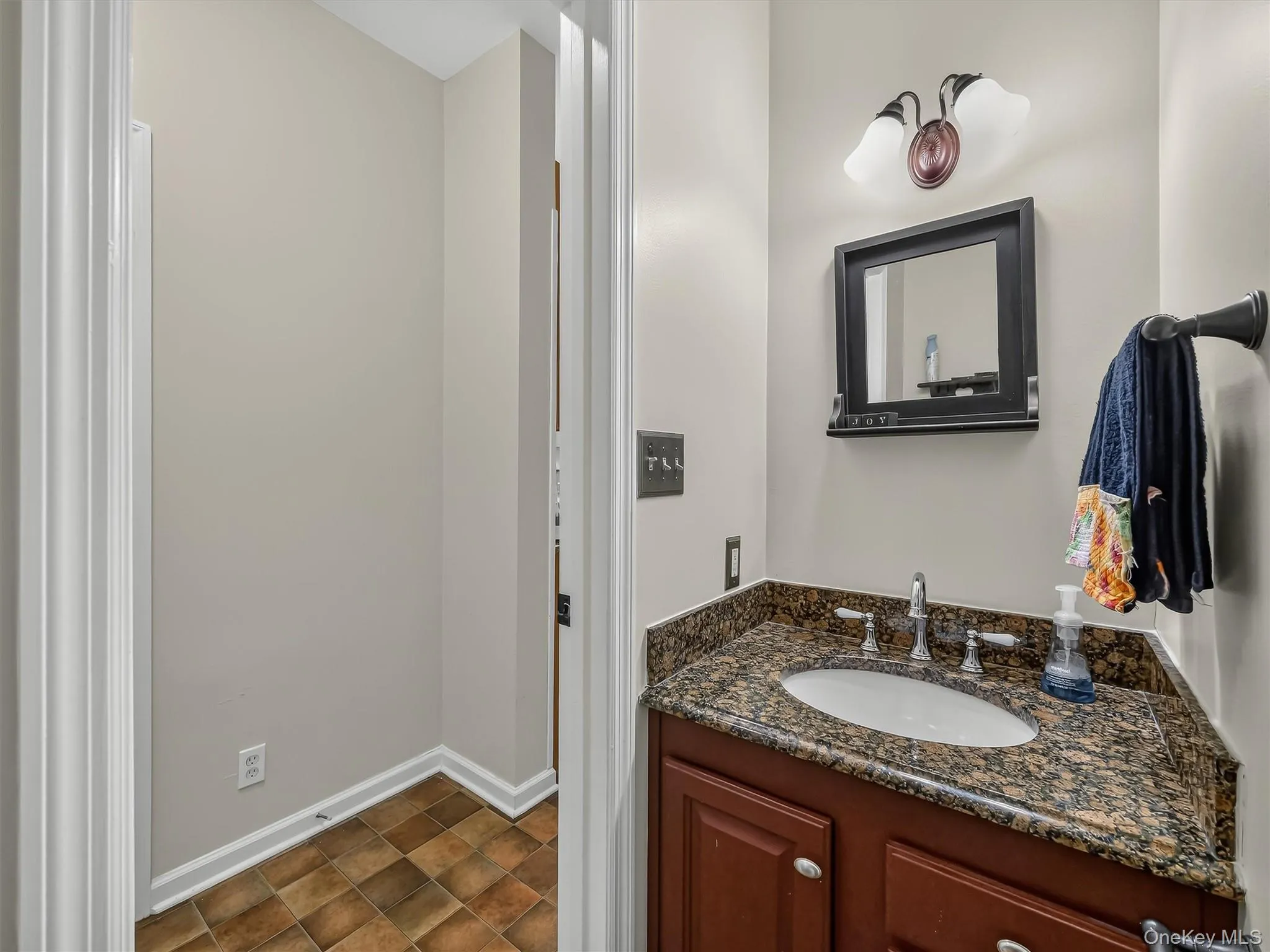 14 Suffern Road, Ramapo, NY, 4 Bedrooms Bedrooms, 10 Rooms Rooms,2 BathroomsBathrooms,Residential,For Rent,Suffern,0,1039968 14 Suffern Road, Ramapo, NY, 4 Bedrooms Bedrooms, 10 Rooms Rooms,2 BathroomsBathrooms,Residential,For Rent,Suffern,0,1039968