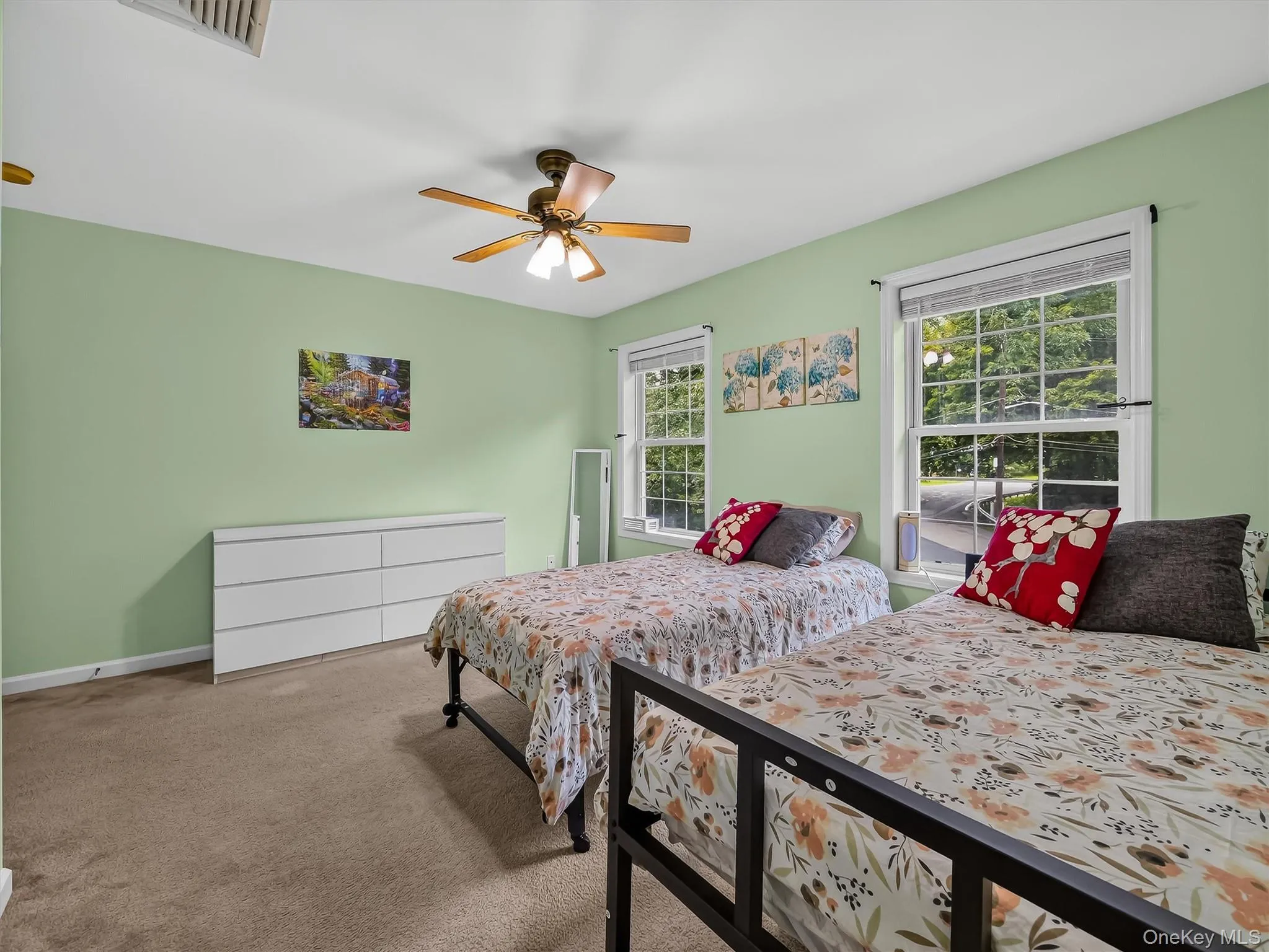 14 Suffern Road, Ramapo, NY, 4 Bedrooms Bedrooms, 10 Rooms Rooms,2 BathroomsBathrooms,Residential,For Rent,Suffern,0,1039968 14 Suffern Road, Ramapo, NY, 4 Bedrooms Bedrooms, 10 Rooms Rooms,2 BathroomsBathrooms,Residential,For Rent,Suffern,0,1039968