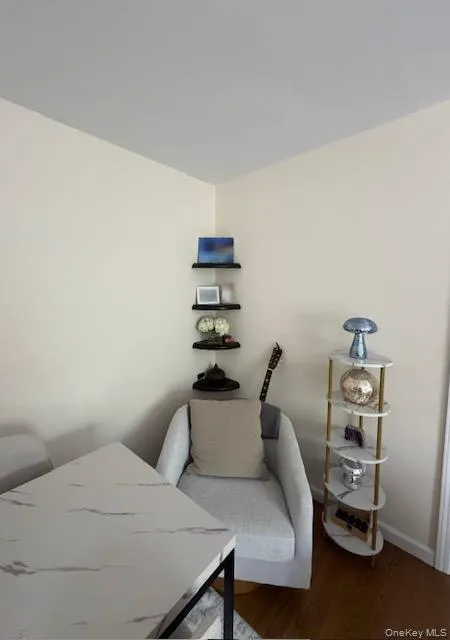191 Birch Hill Rd, Oyster Bay, NY, 1 Bedroom Bedrooms, 3 Rooms Rooms,1 BathroomBathrooms,Residential Lease,For Rent,Birch Hill Rd,0,1039971 191 Birch Hill Rd, Oyster Bay, NY, 1 Bedroom Bedrooms, 3 Rooms Rooms,1 BathroomBathrooms,Residential Lease,For Rent,Birch Hill Rd,0,1039971