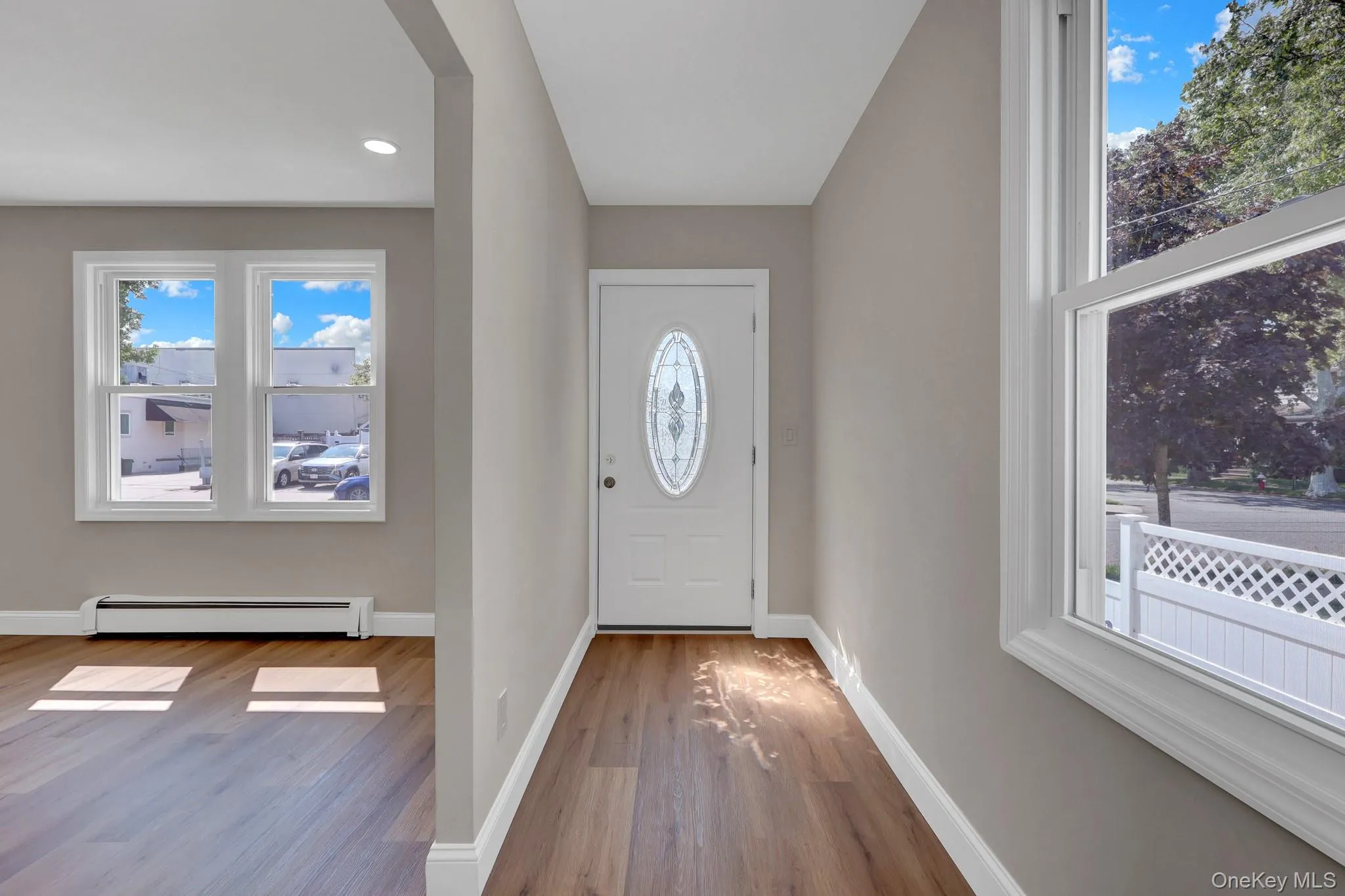 15 Stratford Avenue, North Hempstead, NY, 3 Bedrooms Bedrooms, 6 Rooms Rooms,2 BathroomsBathrooms,Residential,For Rent,Stratford,0,1039973 15 Stratford Avenue, North Hempstead, NY, 3 Bedrooms Bedrooms, 6 Rooms Rooms,2 BathroomsBathrooms,Residential,For Rent,Stratford,0,1039973