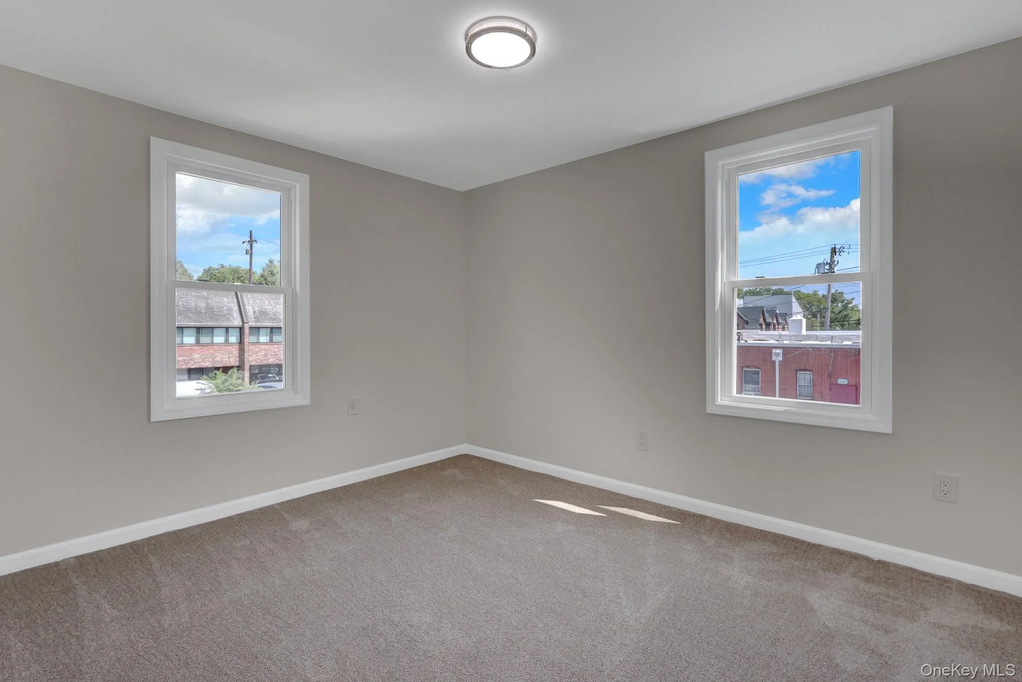 15 Stratford Avenue, North Hempstead, NY, 3 Bedrooms Bedrooms, 6 Rooms Rooms,2 BathroomsBathrooms,Residential,For Rent,Stratford,0,1039973 15 Stratford Avenue, North Hempstead, NY, 3 Bedrooms Bedrooms, 6 Rooms Rooms,2 BathroomsBathrooms,Residential,For Rent,Stratford,0,1039973