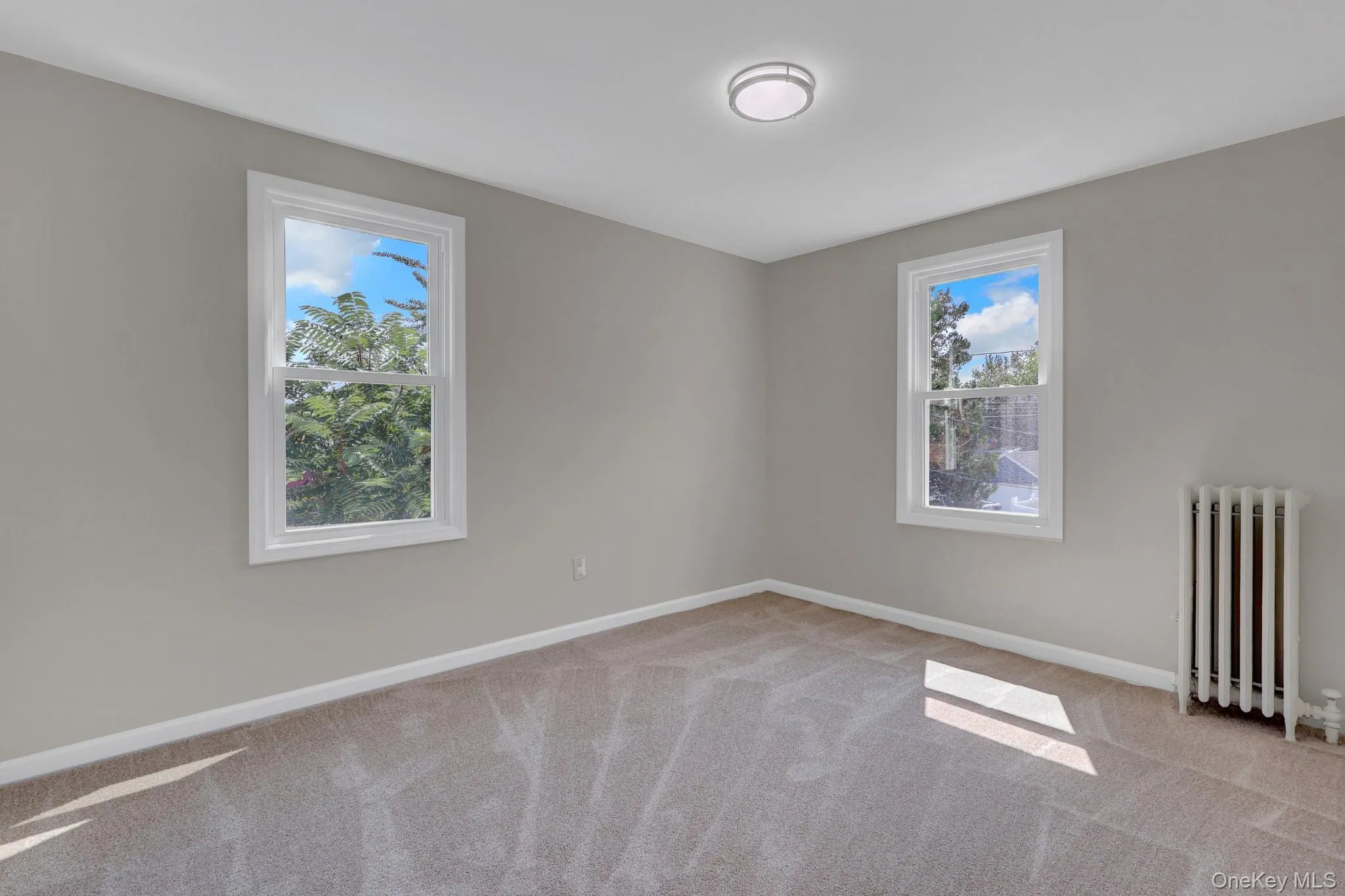 15 Stratford Avenue, North Hempstead, NY, 3 Bedrooms Bedrooms, 6 Rooms Rooms,2 BathroomsBathrooms,Residential,For Rent,Stratford,0,1039973 15 Stratford Avenue, North Hempstead, NY, 3 Bedrooms Bedrooms, 6 Rooms Rooms,2 BathroomsBathrooms,Residential,For Rent,Stratford,0,1039973
