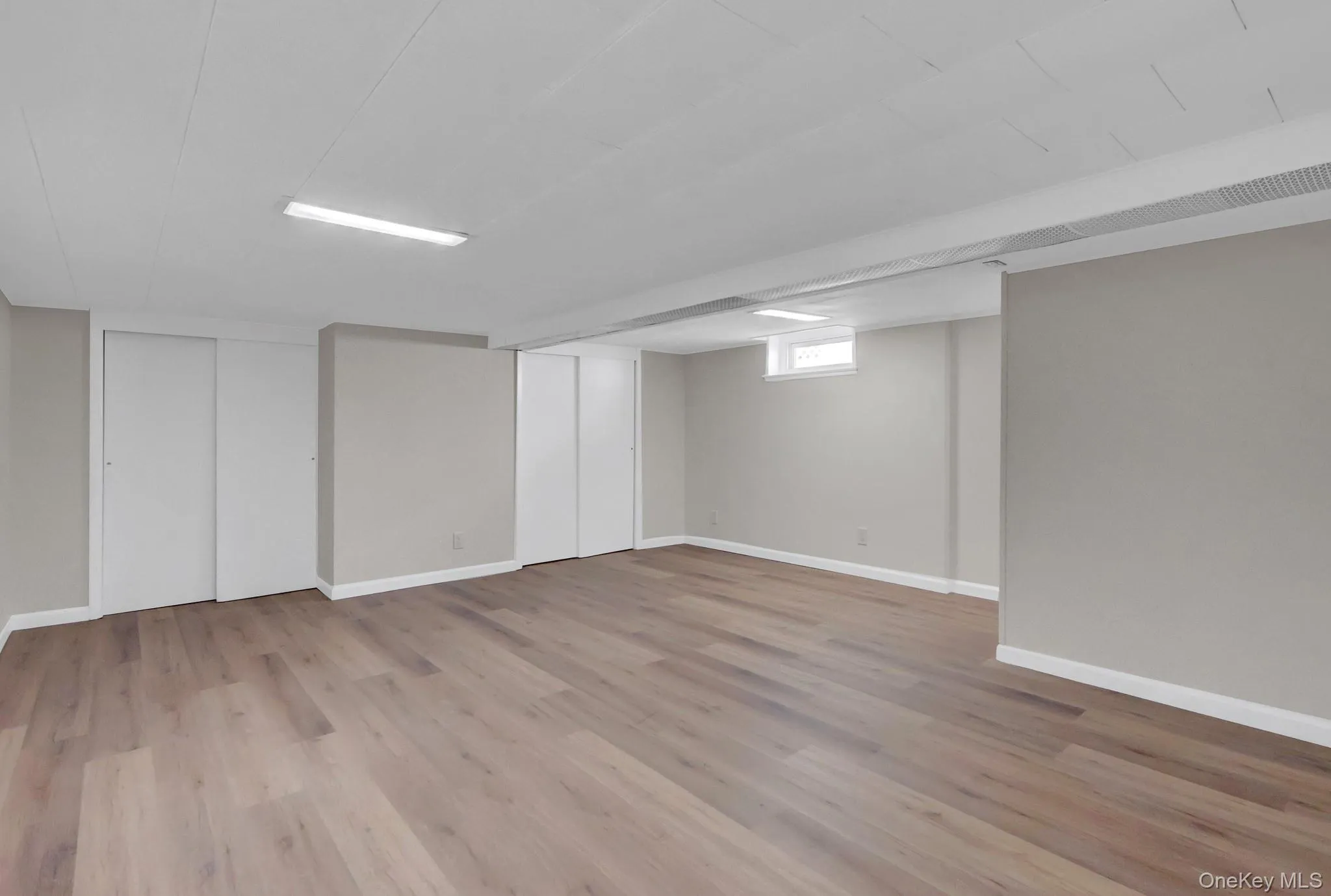 15 Stratford Avenue, North Hempstead, NY, 3 Bedrooms Bedrooms, 6 Rooms Rooms,2 BathroomsBathrooms,Residential,For Rent,Stratford,0,1039973 15 Stratford Avenue, North Hempstead, NY, 3 Bedrooms Bedrooms, 6 Rooms Rooms,2 BathroomsBathrooms,Residential,For Rent,Stratford,0,1039973