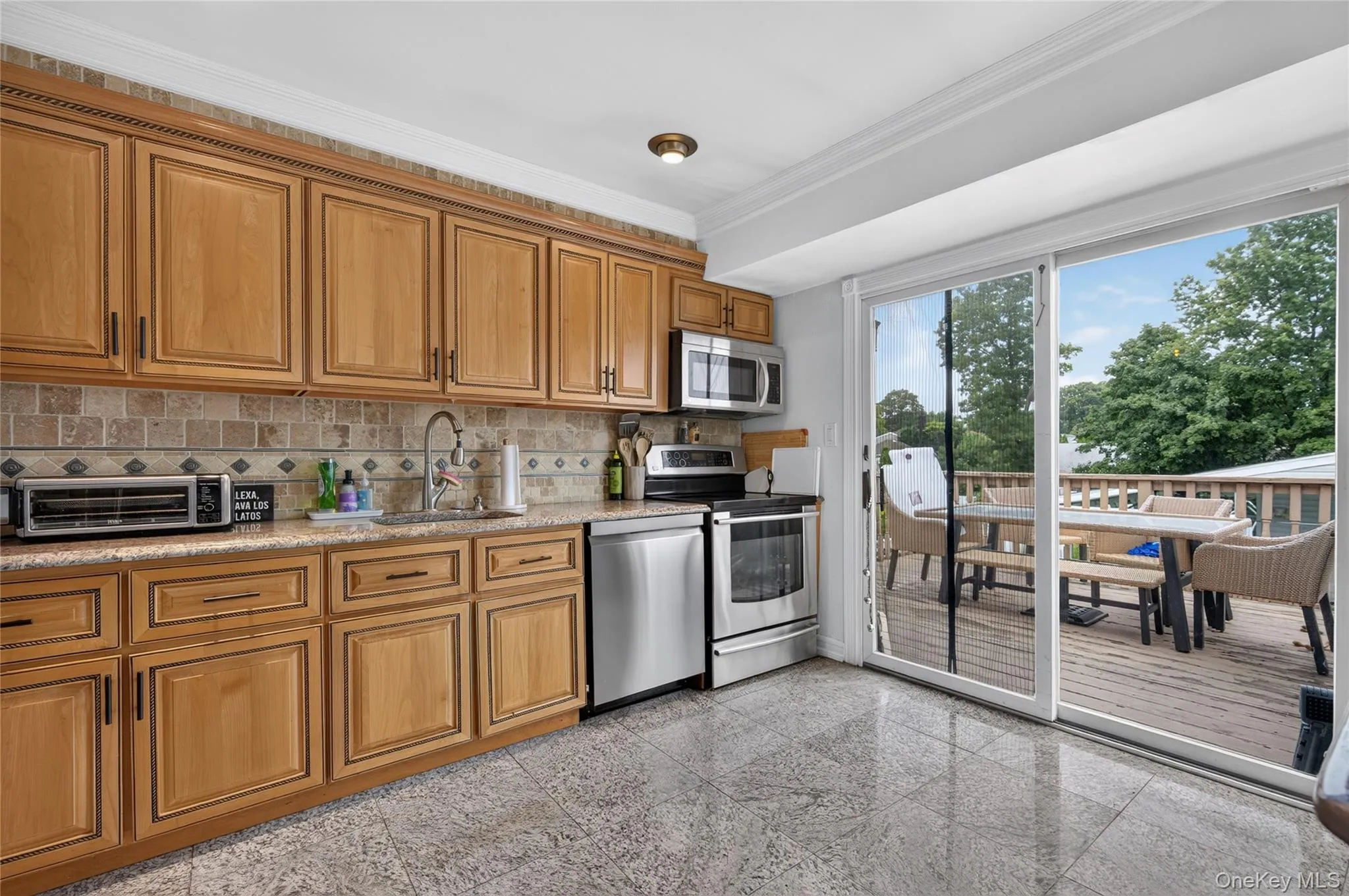 103 Motor Avenue, Oyster Bay, NY, 4 Bedrooms Bedrooms, 9 Rooms Rooms,2 BathroomsBathrooms,Residential,For Rent,Motor,0,1039976 103 Motor Avenue, Oyster Bay, NY, 4 Bedrooms Bedrooms, 9 Rooms Rooms,2 BathroomsBathrooms,Residential,For Rent,Motor,0,1039976