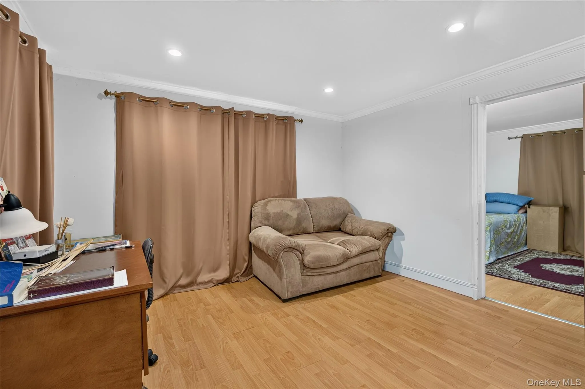 103 Motor Avenue, Oyster Bay, NY, 4 Bedrooms Bedrooms, 9 Rooms Rooms,2 BathroomsBathrooms,Residential,For Rent,Motor,0,1039976 103 Motor Avenue, Oyster Bay, NY, 4 Bedrooms Bedrooms, 9 Rooms Rooms,2 BathroomsBathrooms,Residential,For Rent,Motor,0,1039976