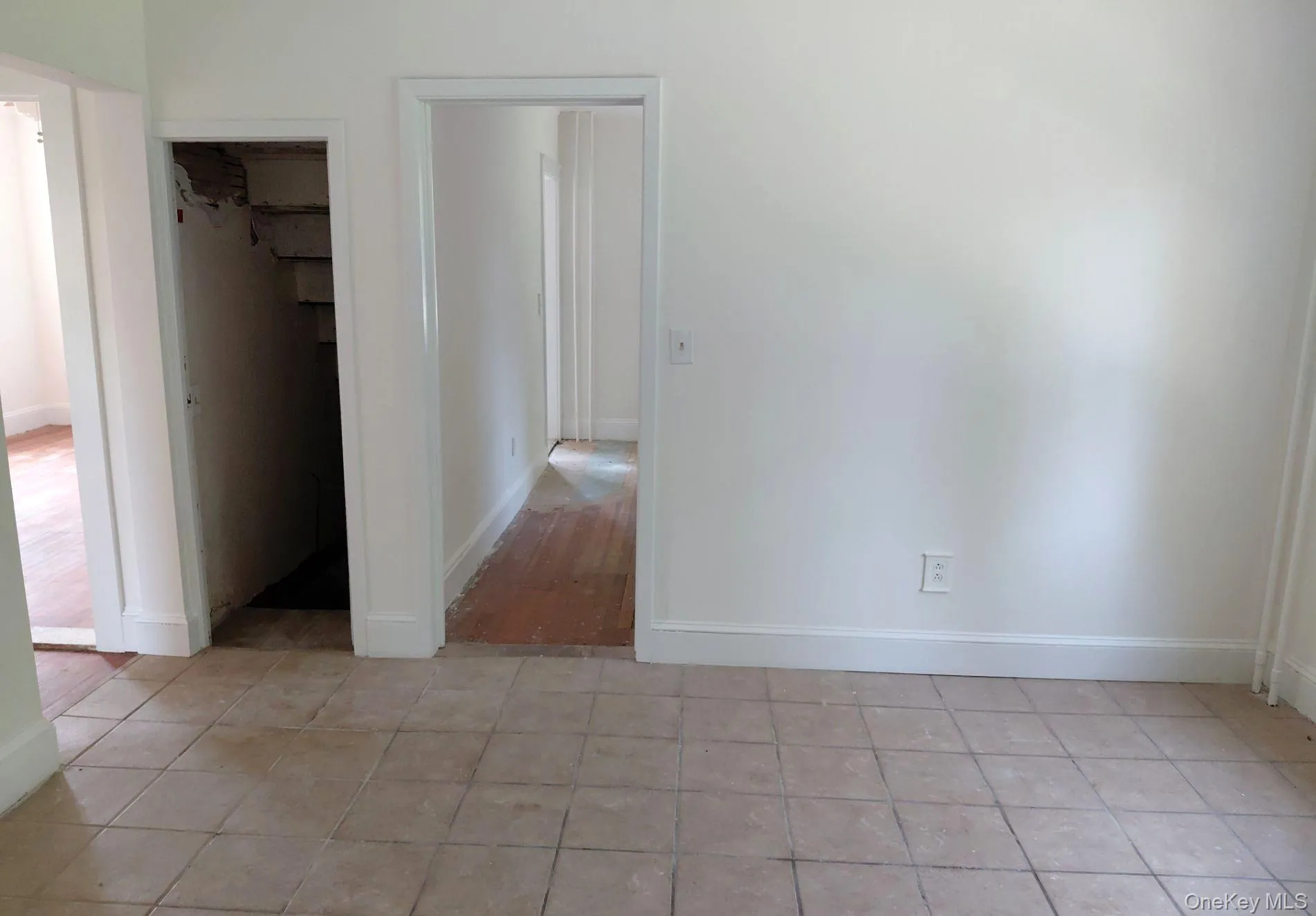 20 Rome Avenue, Bedford, NY, 4 Bedrooms Bedrooms, 7 Rooms Rooms,2 BathroomsBathrooms,Residential,For Rent,Rome,0,1039977 20 Rome Avenue, Bedford, NY, 4 Bedrooms Bedrooms, 7 Rooms Rooms,2 BathroomsBathrooms,Residential,For Rent,Rome,0,1039977