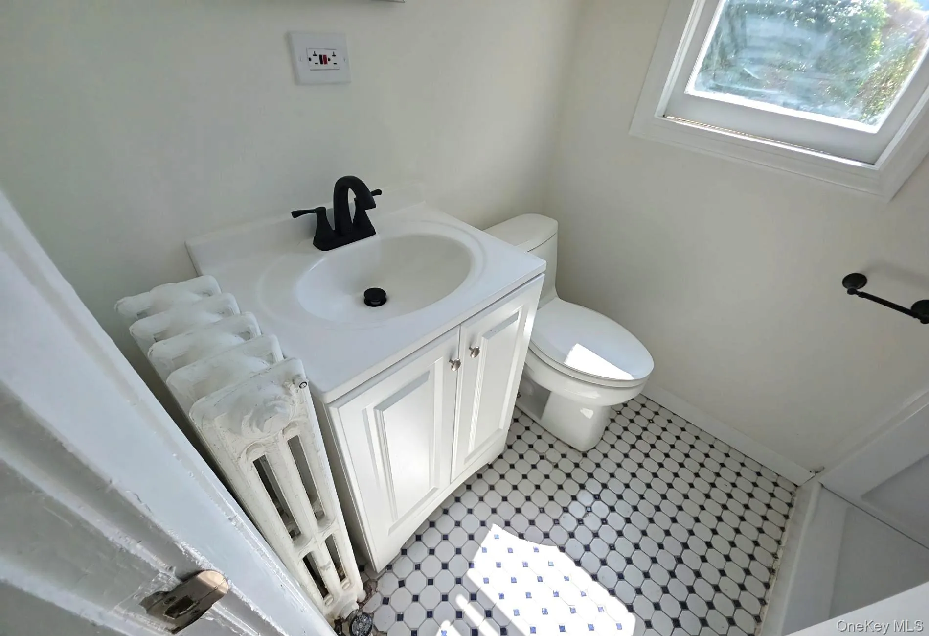 20 Rome Avenue, Bedford, NY, 4 Bedrooms Bedrooms, 7 Rooms Rooms,2 BathroomsBathrooms,Residential,For Rent,Rome,0,1039977 20 Rome Avenue, Bedford, NY, 4 Bedrooms Bedrooms, 7 Rooms Rooms,2 BathroomsBathrooms,Residential,For Rent,Rome,0,1039977