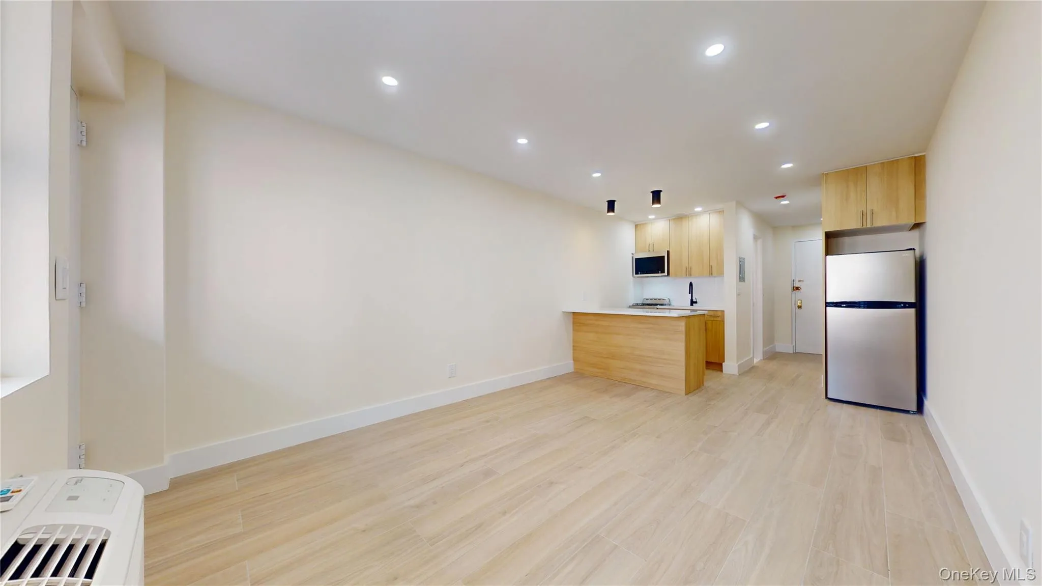 63-52 Saunders Street, New York, NY, 2 Rooms Rooms,1 BathroomBathrooms,Residential Lease,For Rent,Saunders,0,1039981 63-52 Saunders Street, New York, NY, 2 Rooms Rooms,1 BathroomBathrooms,Residential Lease,For Rent,Saunders,0,1039981