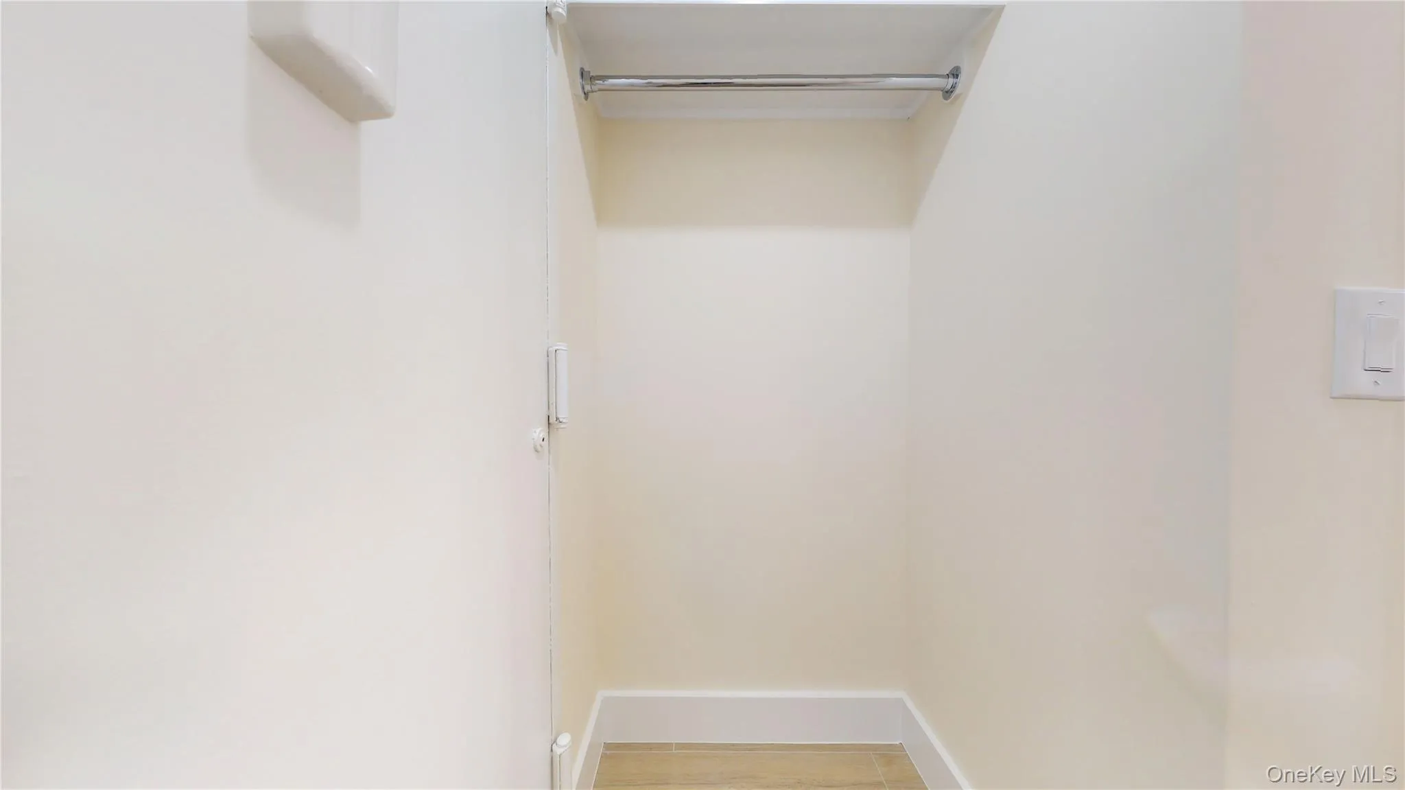 63-52 Saunders Street, New York, NY, 2 Rooms Rooms,1 BathroomBathrooms,Residential Lease,For Rent,Saunders,0,1039981 63-52 Saunders Street, New York, NY, 2 Rooms Rooms,1 BathroomBathrooms,Residential Lease,For Rent,Saunders,0,1039981