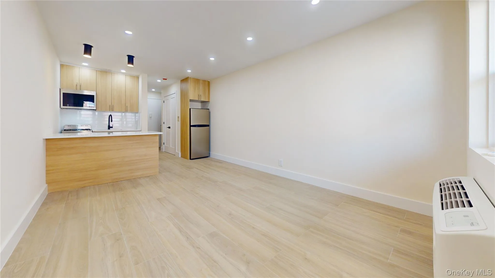 63-52 Saunders Street, New York, NY, 2 Rooms Rooms,1 BathroomBathrooms,Residential Lease,For Rent,Saunders,0,1039981 63-52 Saunders Street, New York, NY, 2 Rooms Rooms,1 BathroomBathrooms,Residential Lease,For Rent,Saunders,0,1039981