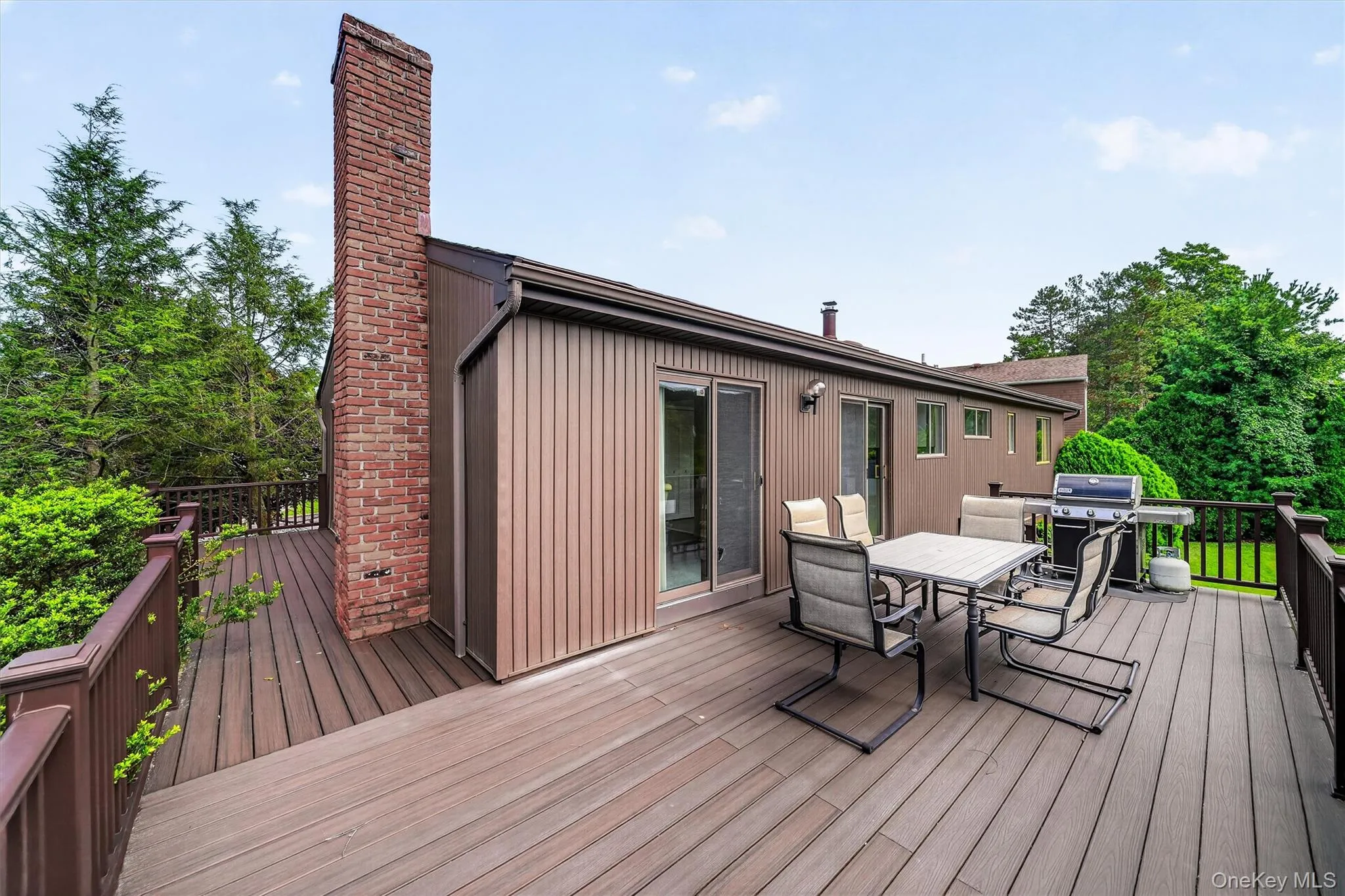 Full view of deck. Full view of deck.