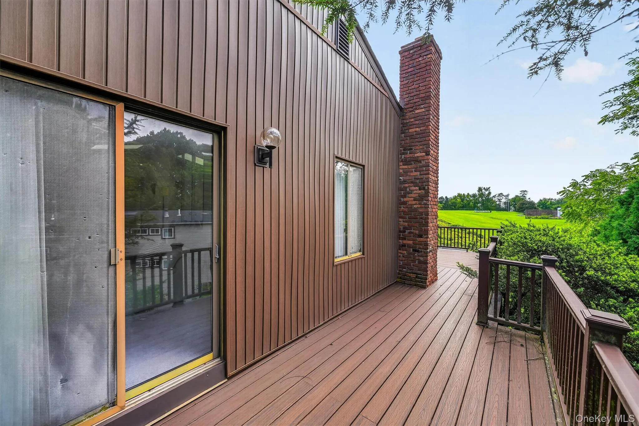 Trex deck (2019) off living room and wraps around to the back. Trex deck (2019) off living room and wraps around to the back.