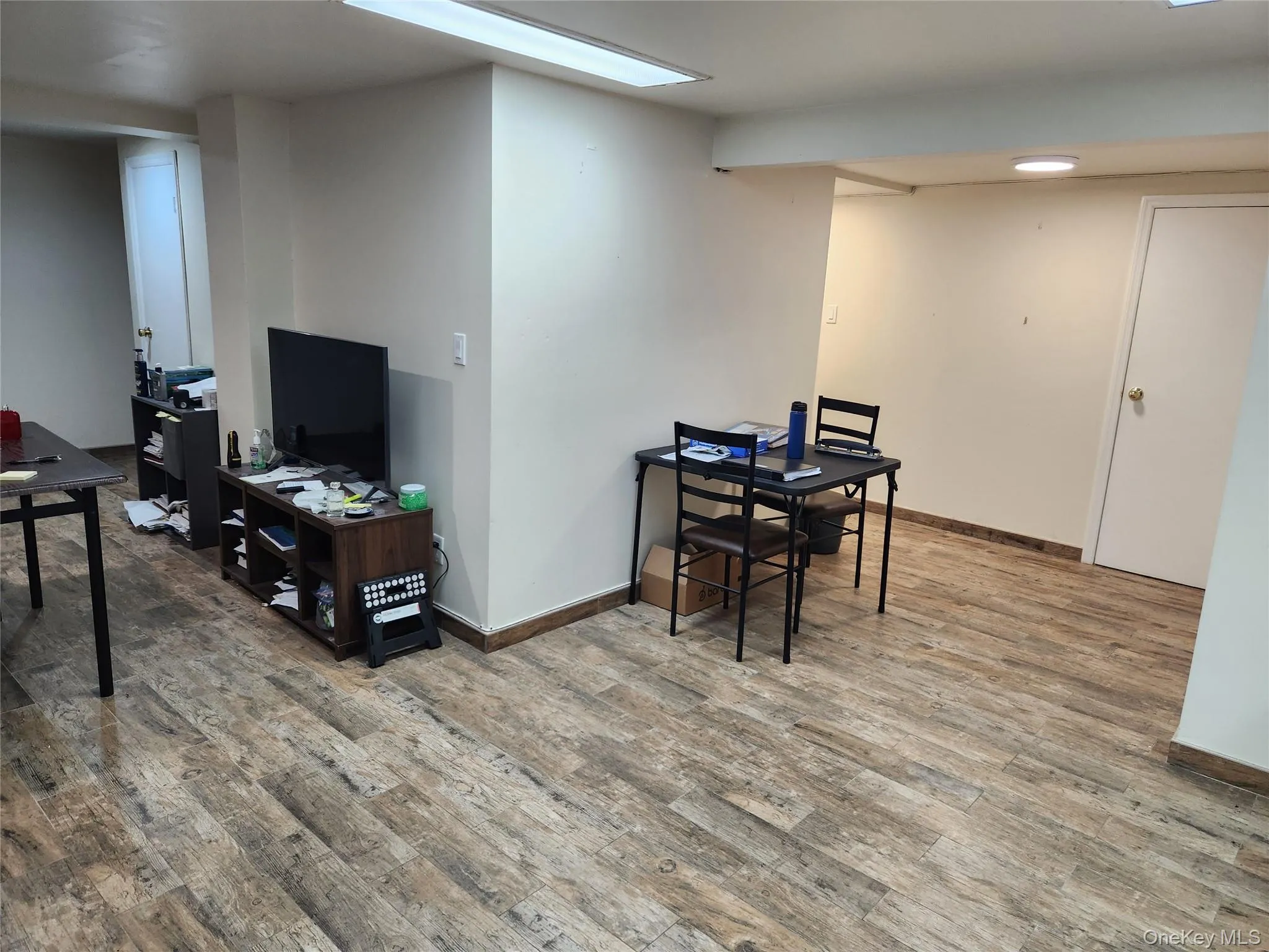 73-04 173 Street, New York, NY, 1 Bedroom Bedrooms, 6 Rooms Rooms,1 BathroomBathrooms,Residential Lease,For Rent,173,0,1039992 73-04 173 Street, New York, NY, 1 Bedroom Bedrooms, 6 Rooms Rooms,1 BathroomBathrooms,Residential Lease,For Rent,173,0,1039992