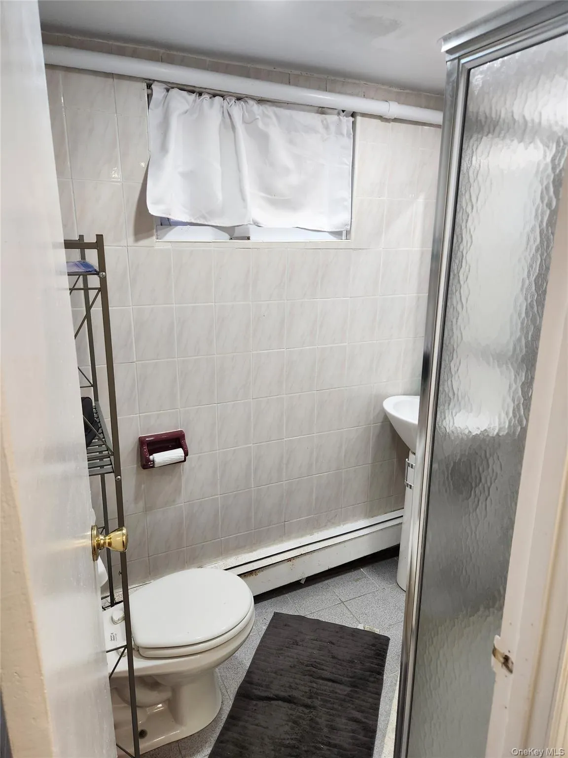 73-04 173 Street, New York, NY, 1 Bedroom Bedrooms, 6 Rooms Rooms,1 BathroomBathrooms,Residential Lease,For Rent,173,0,1039992 73-04 173 Street, New York, NY, 1 Bedroom Bedrooms, 6 Rooms Rooms,1 BathroomBathrooms,Residential Lease,For Rent,173,0,1039992