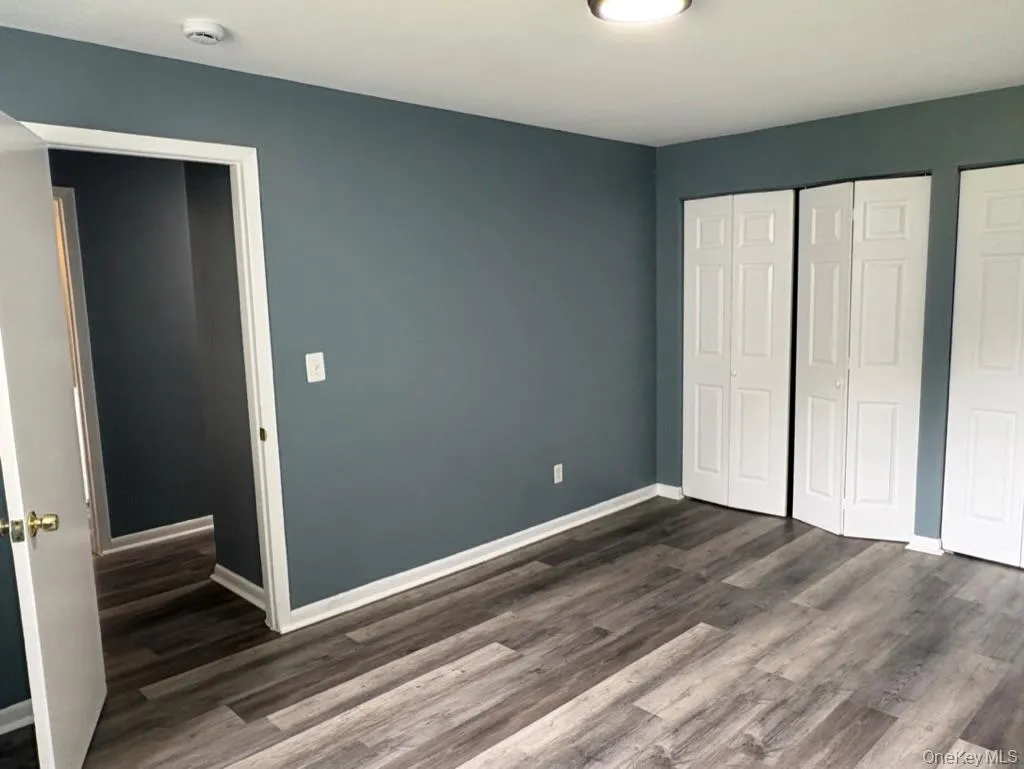 240 Schutt Road, Wallkill, NY, 1 Bedroom Bedrooms, 5 Rooms Rooms,1 BathroomBathrooms,Residential Lease,For Rent,Schutt,0,1039999 240 Schutt Road, Wallkill, NY, 1 Bedroom Bedrooms, 5 Rooms Rooms,1 BathroomBathrooms,Residential Lease,For Rent,Schutt,0,1039999