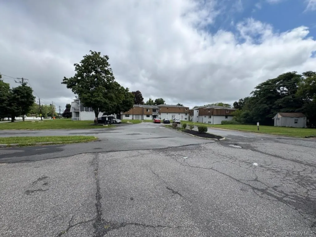 240 Schutt Road, Wallkill, NY, 1 Bedroom Bedrooms, 5 Rooms Rooms,1 BathroomBathrooms,Residential Lease,For Rent,Schutt,0,1039999 240 Schutt Road, Wallkill, NY, 1 Bedroom Bedrooms, 5 Rooms Rooms,1 BathroomBathrooms,Residential Lease,For Rent,Schutt,0,1039999