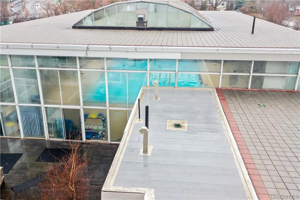 3333 Henry Hudson Parkway, New York, NY, 2 Bedrooms Bedrooms, 4 Rooms Rooms,1 BathroomBathrooms,Residential,For Rent,Henry Hudson,0,1040000 3333 Henry Hudson Parkway, New York, NY, 2 Bedrooms Bedrooms, 4 Rooms Rooms,1 BathroomBathrooms,Residential,For Rent,Henry Hudson,0,1040000