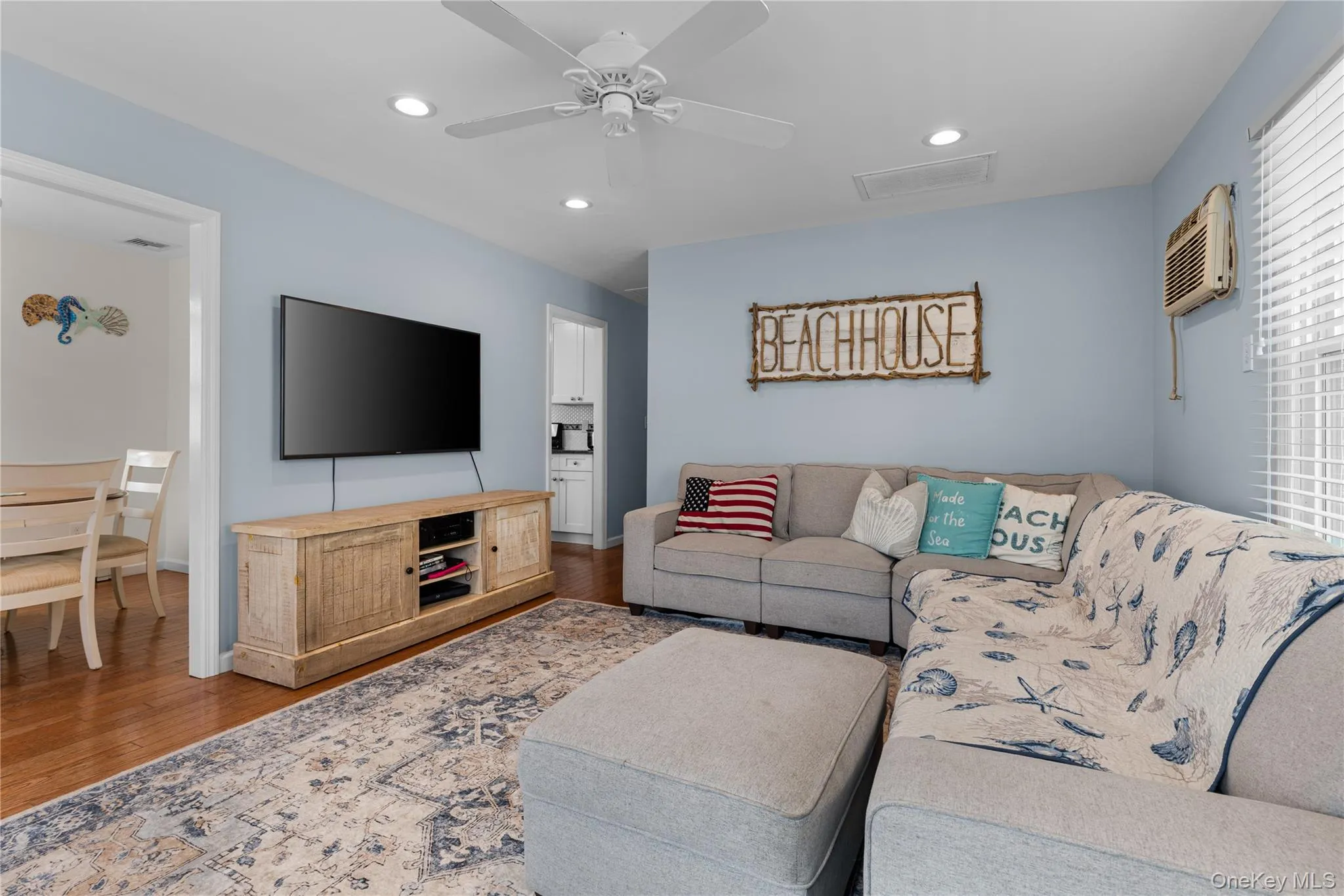 33 Minnesota Avenue, Long Beach, NY, 3 Bedrooms Bedrooms, 6 Rooms Rooms,1 BathroomBathrooms,Residential Lease,For Rent,Minnesota,0,1040002 33 Minnesota Avenue, Long Beach, NY, 3 Bedrooms Bedrooms, 6 Rooms Rooms,1 BathroomBathrooms,Residential Lease,For Rent,Minnesota,0,1040002