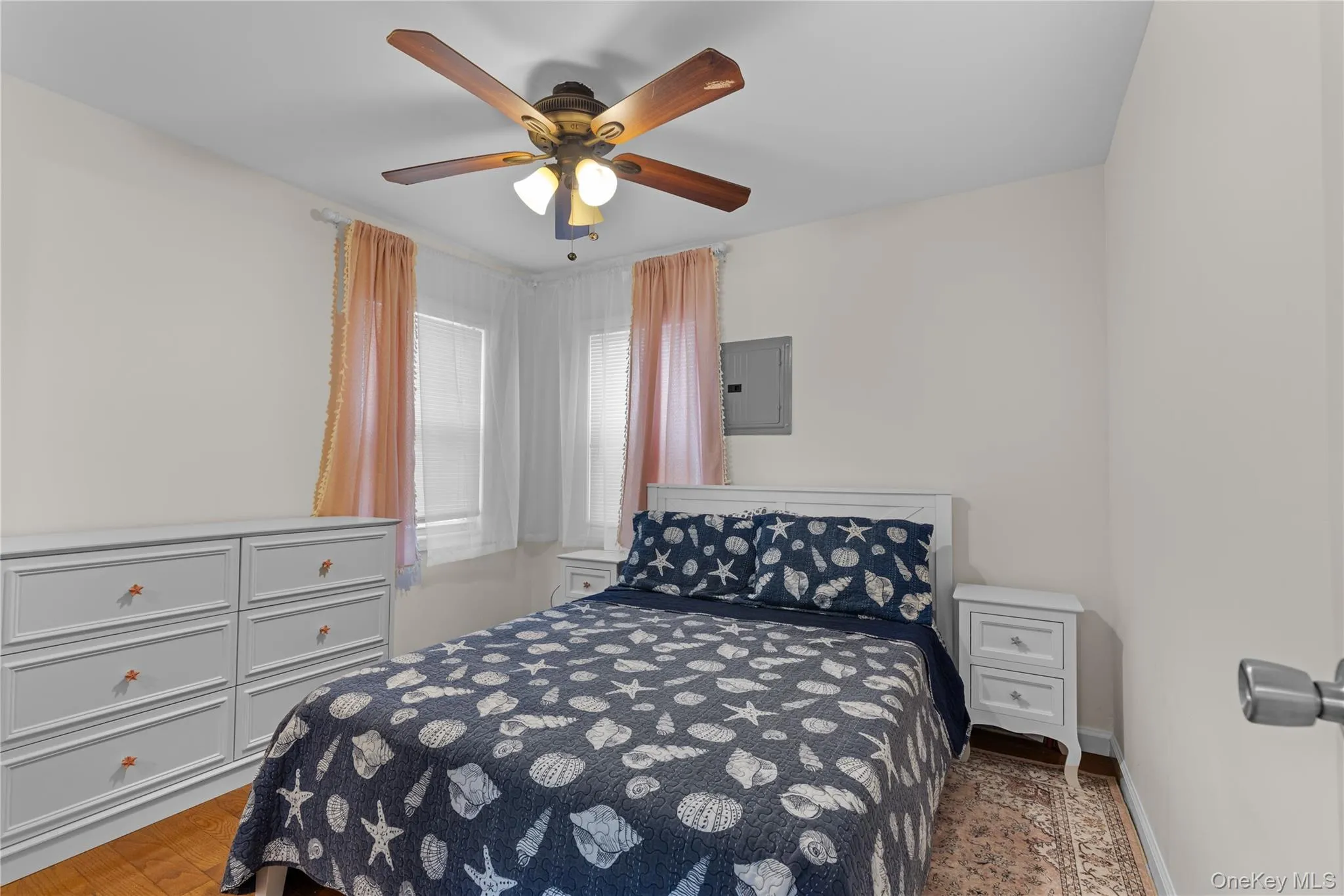 33 Minnesota Avenue, Long Beach, NY, 3 Bedrooms Bedrooms, 6 Rooms Rooms,1 BathroomBathrooms,Residential Lease,For Rent,Minnesota,0,1040002 33 Minnesota Avenue, Long Beach, NY, 3 Bedrooms Bedrooms, 6 Rooms Rooms,1 BathroomBathrooms,Residential Lease,For Rent,Minnesota,0,1040002