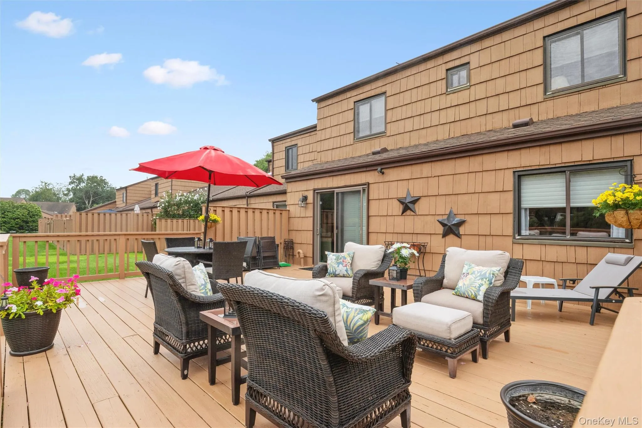 Deck from your Entertaining Pleasure Deck from your Entertaining Pleasure