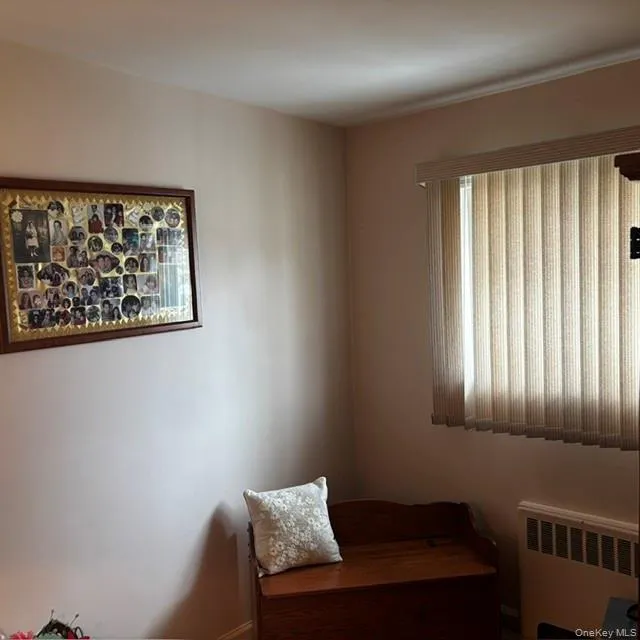 66 Neptune Avenue, Babylon, NY, 3 Bedrooms Bedrooms, 6 Rooms Rooms,1 BathroomBathrooms,Residential,For Rent,Neptune,0,1040005 66 Neptune Avenue, Babylon, NY, 3 Bedrooms Bedrooms, 6 Rooms Rooms,1 BathroomBathrooms,Residential,For Rent,Neptune,0,1040005