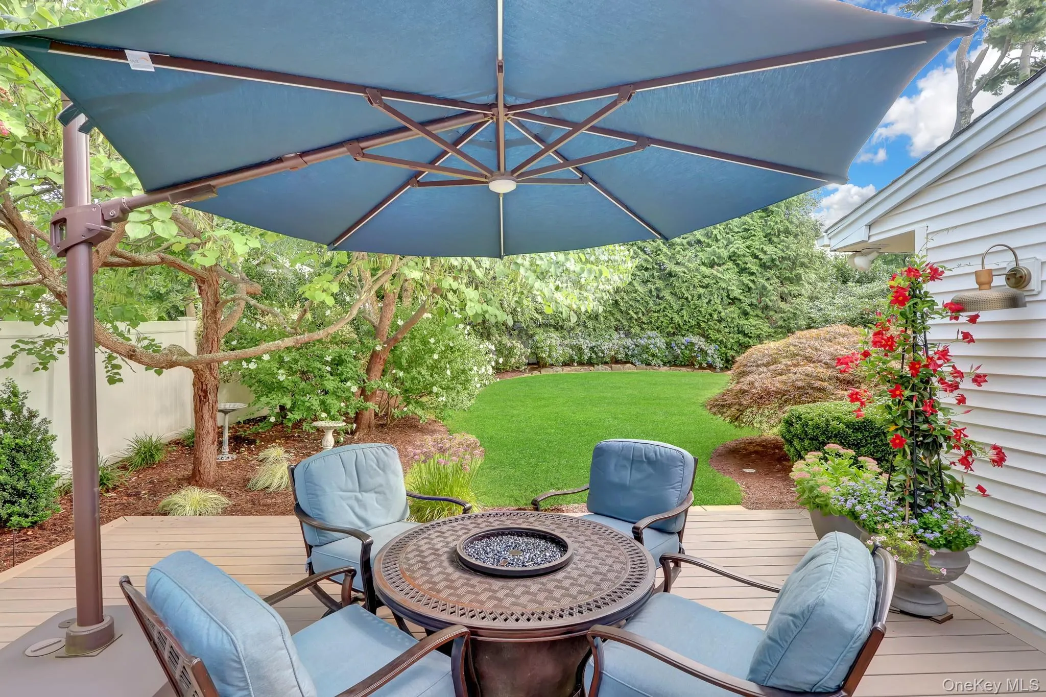 88 Fairmount Street, Huntington, NY, 4 Bedrooms Bedrooms, 8 Rooms Rooms,2 BathroomsBathrooms,Residential,For Rent,Fairmount,0,1040006 88 Fairmount Street, Huntington, NY, 4 Bedrooms Bedrooms, 8 Rooms Rooms,2 BathroomsBathrooms,Residential,For Rent,Fairmount,0,1040006