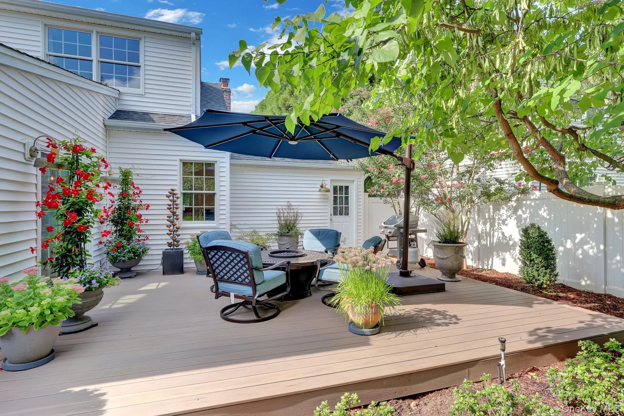 88 Fairmount Street, Huntington, NY, 4 Bedrooms Bedrooms, 8 Rooms Rooms,2 BathroomsBathrooms,Residential,For Rent,Fairmount,0,1040006 88 Fairmount Street, Huntington, NY, 4 Bedrooms Bedrooms, 8 Rooms Rooms,2 BathroomsBathrooms,Residential,For Rent,Fairmount,0,1040006