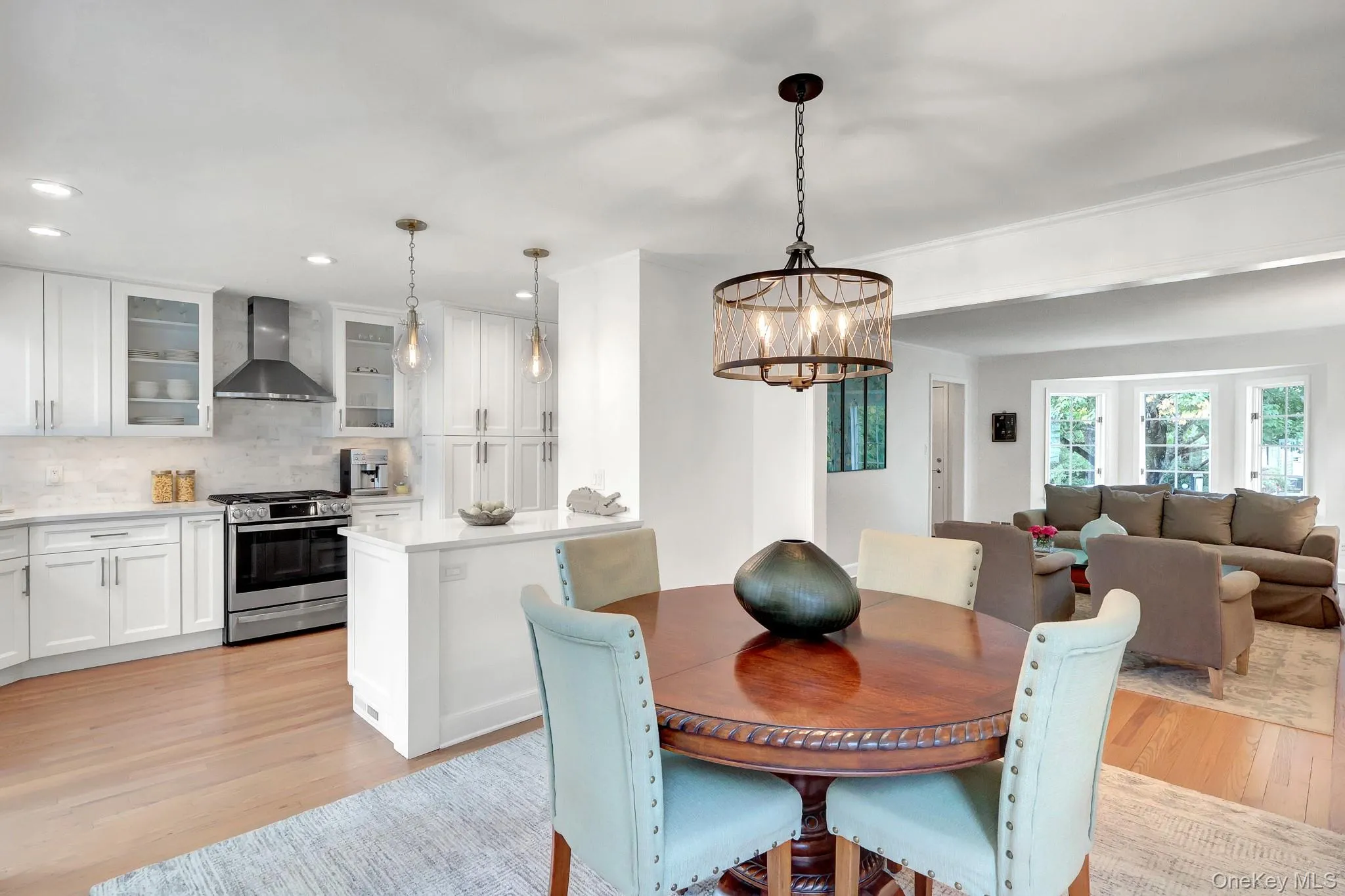 88 Fairmount Street, Huntington, NY, 4 Bedrooms Bedrooms, 8 Rooms Rooms,2 BathroomsBathrooms,Residential,For Rent,Fairmount,0,1040006 88 Fairmount Street, Huntington, NY, 4 Bedrooms Bedrooms, 8 Rooms Rooms,2 BathroomsBathrooms,Residential,For Rent,Fairmount,0,1040006