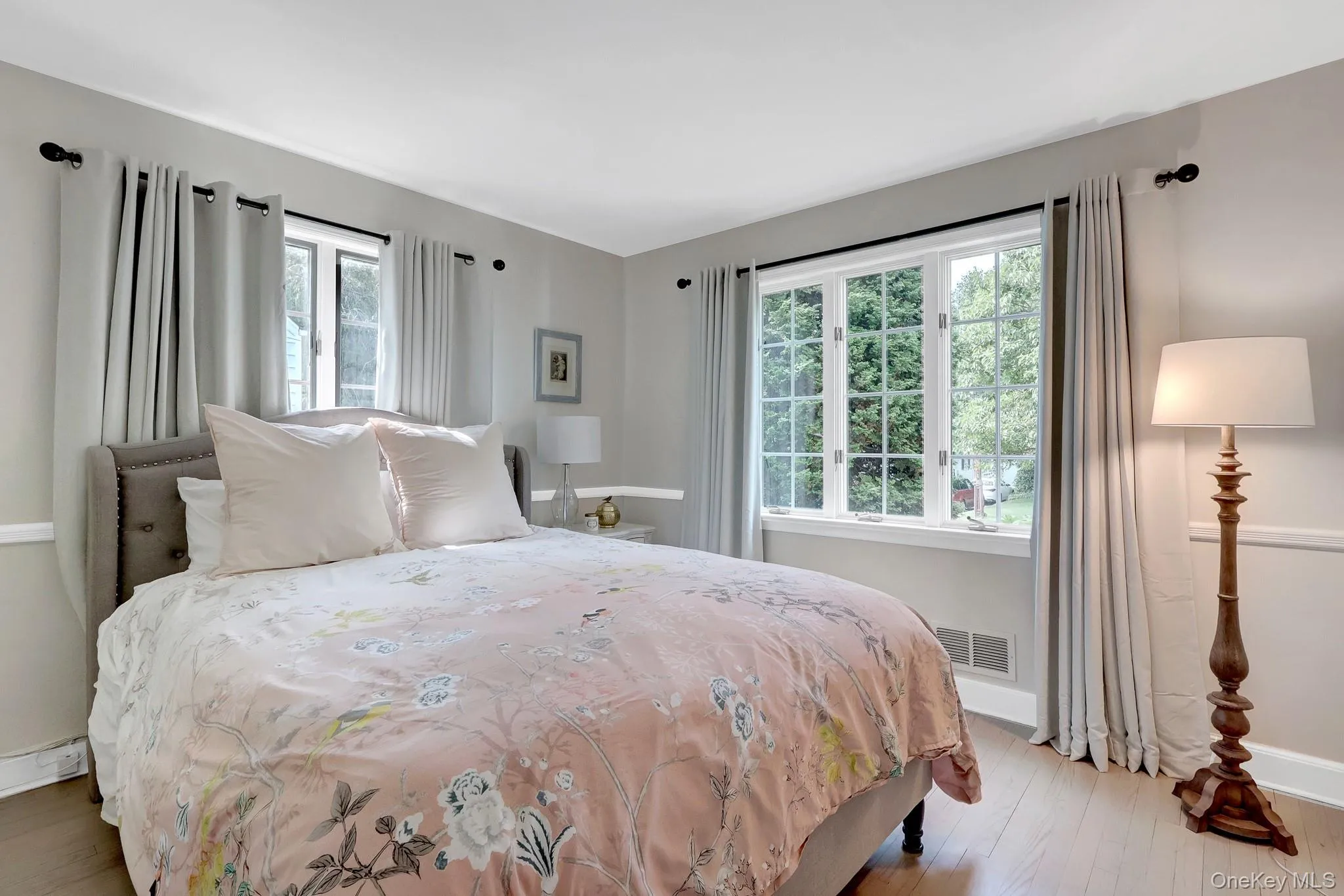 88 Fairmount Street, Huntington, NY, 4 Bedrooms Bedrooms, 8 Rooms Rooms,2 BathroomsBathrooms,Residential,For Rent,Fairmount,0,1040006 88 Fairmount Street, Huntington, NY, 4 Bedrooms Bedrooms, 8 Rooms Rooms,2 BathroomsBathrooms,Residential,For Rent,Fairmount,0,1040006