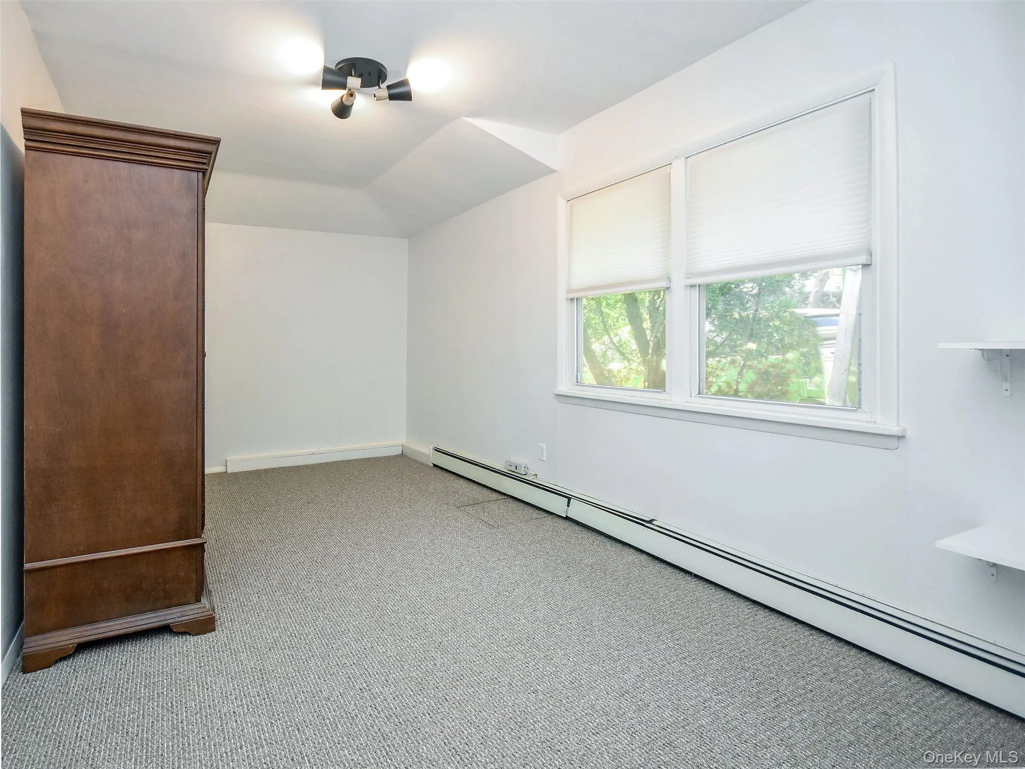 67 Glenlawn Avenue, Oyster Bay, NY, 2 Bedrooms Bedrooms, 4 Rooms Rooms,1 BathroomBathrooms,Residential Lease,For Rent,Glenlawn,0,1040008 67 Glenlawn Avenue, Oyster Bay, NY, 2 Bedrooms Bedrooms, 4 Rooms Rooms,1 BathroomBathrooms,Residential Lease,For Rent,Glenlawn,0,1040008